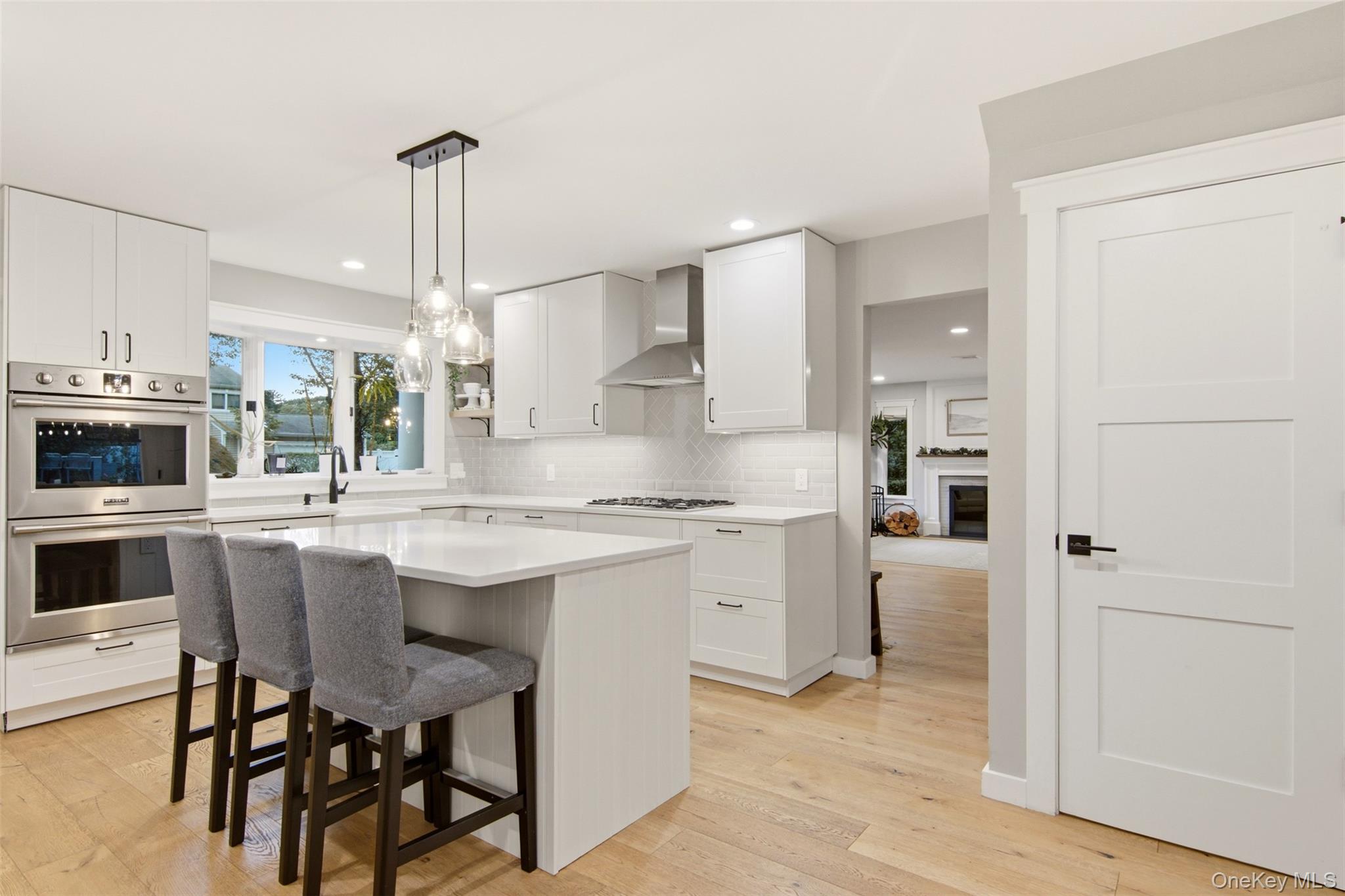 10 Hilltop Lane
