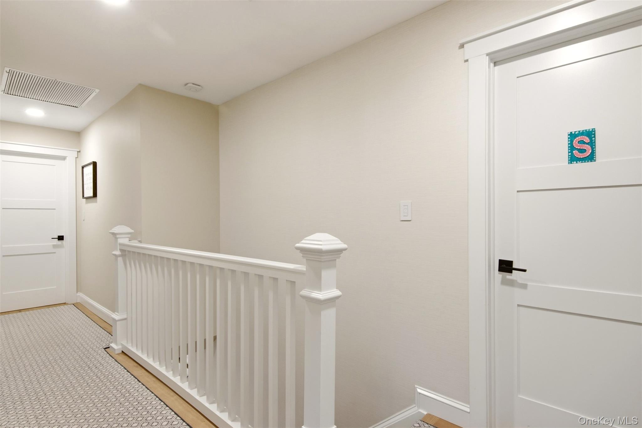 10 Hilltop Lane