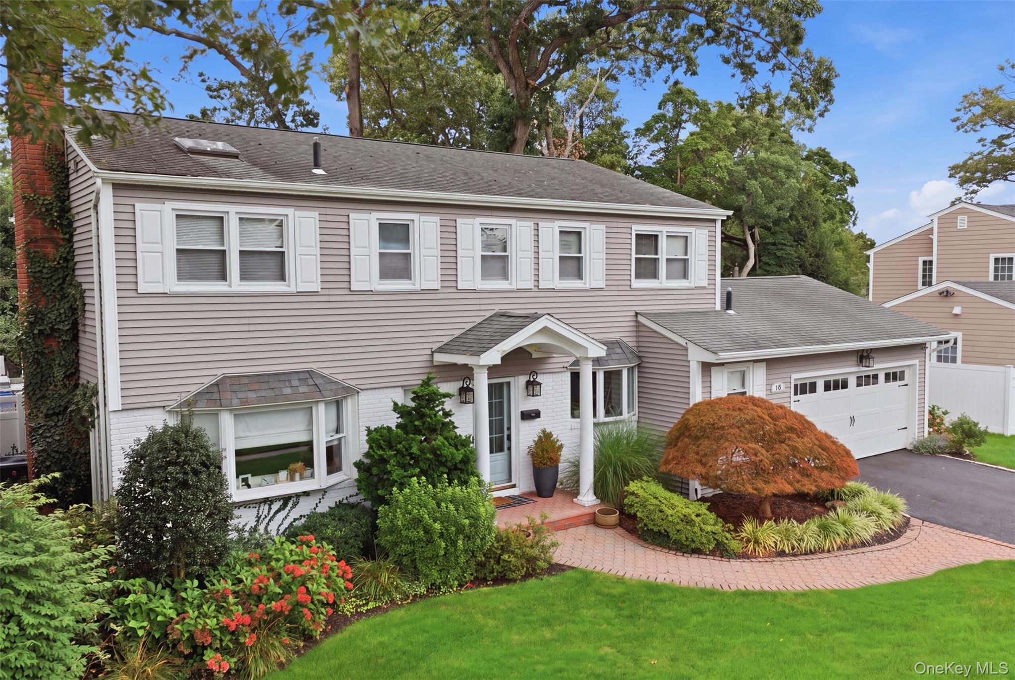 10 Hilltop Lane