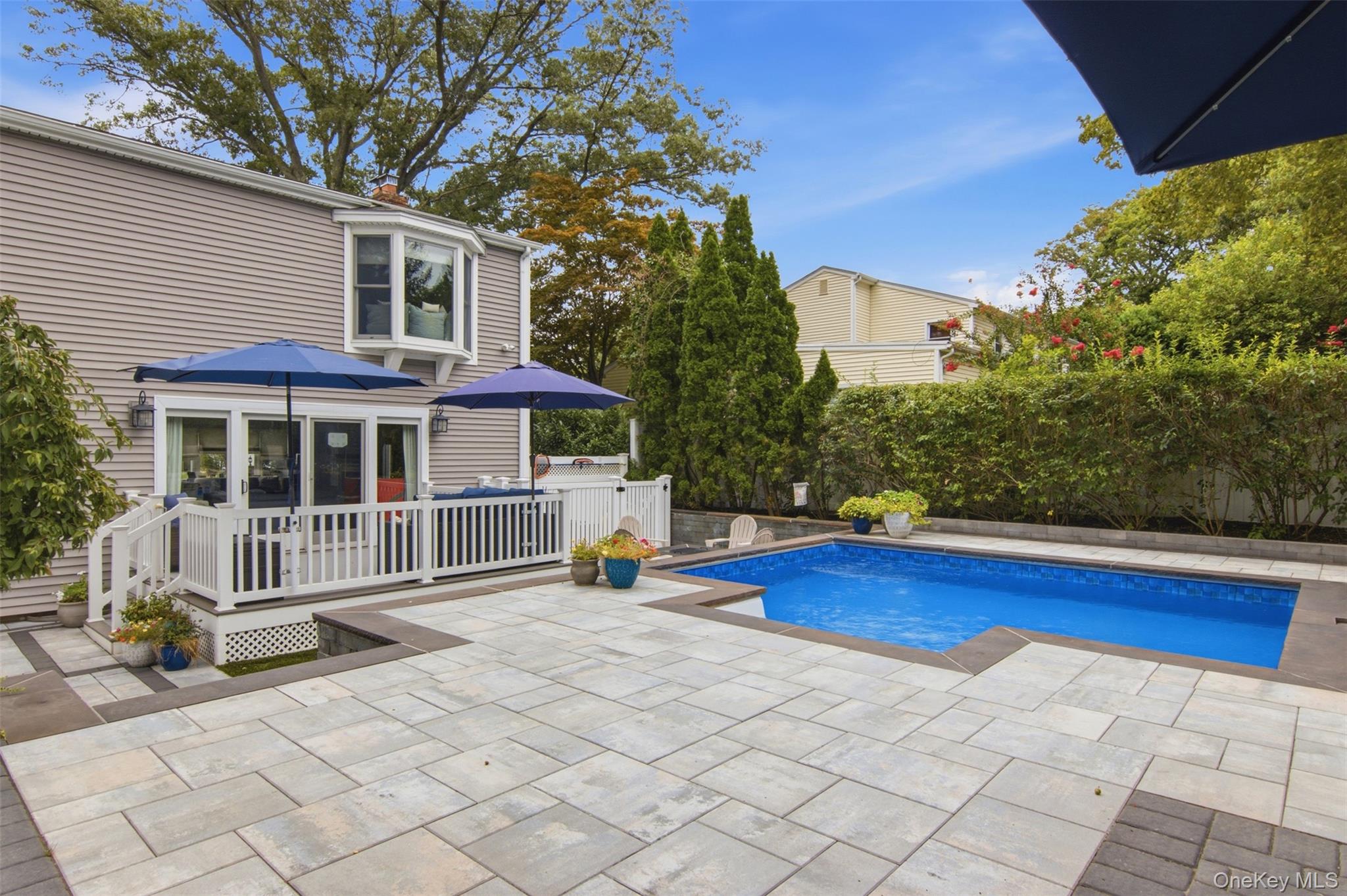 10 Hilltop Lane