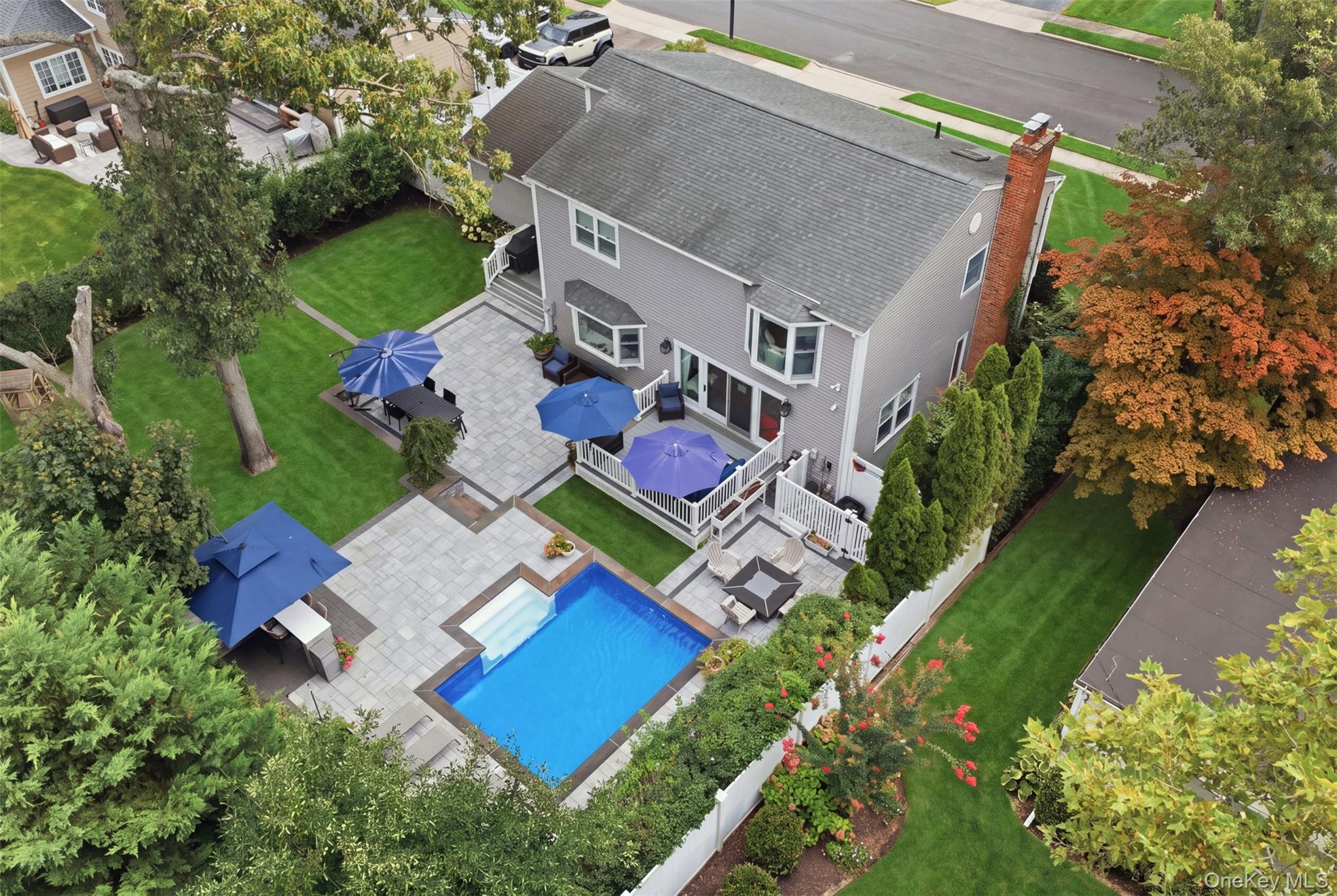10 Hilltop Lane