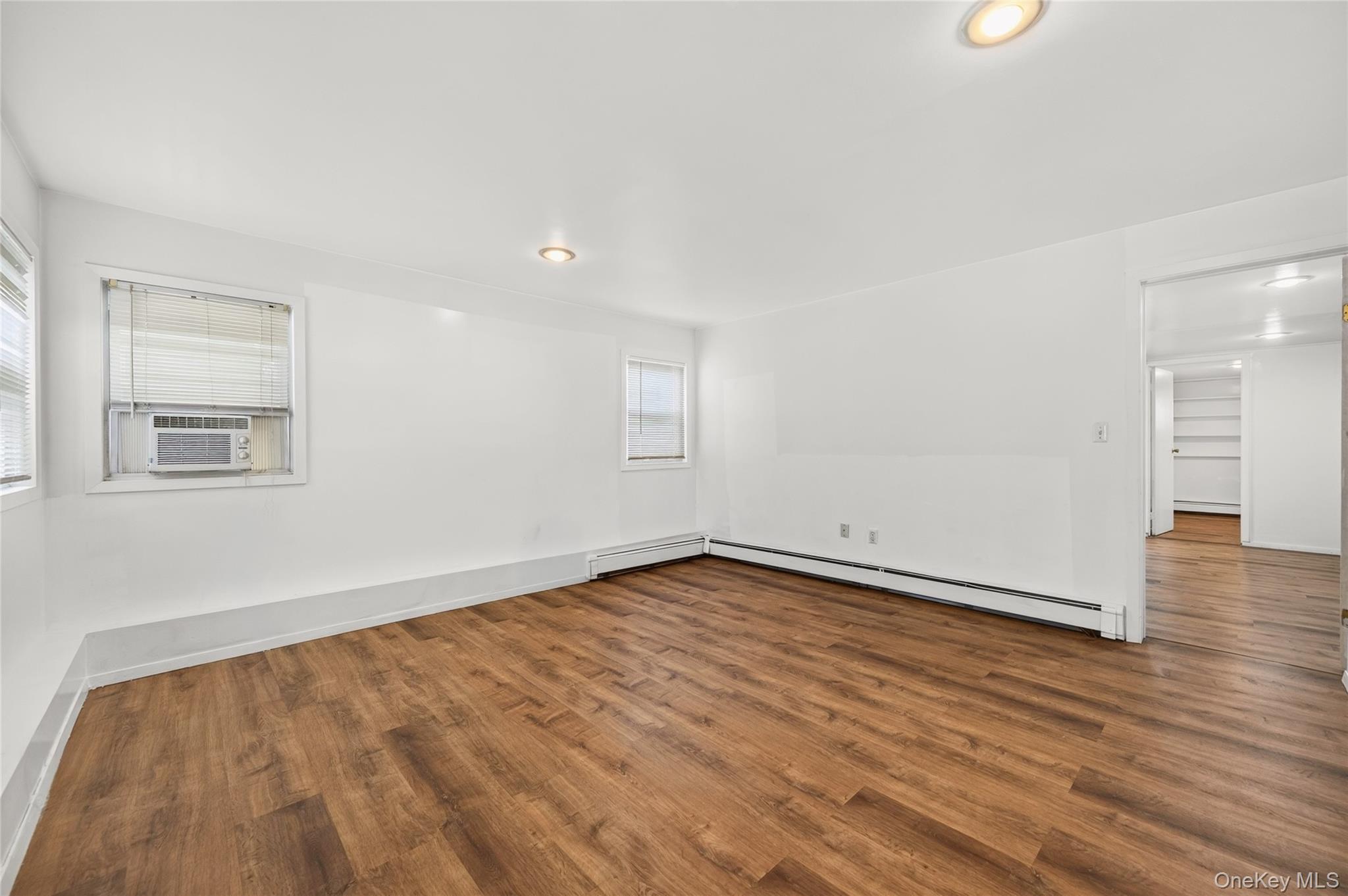 31 Nesaquake Avenue