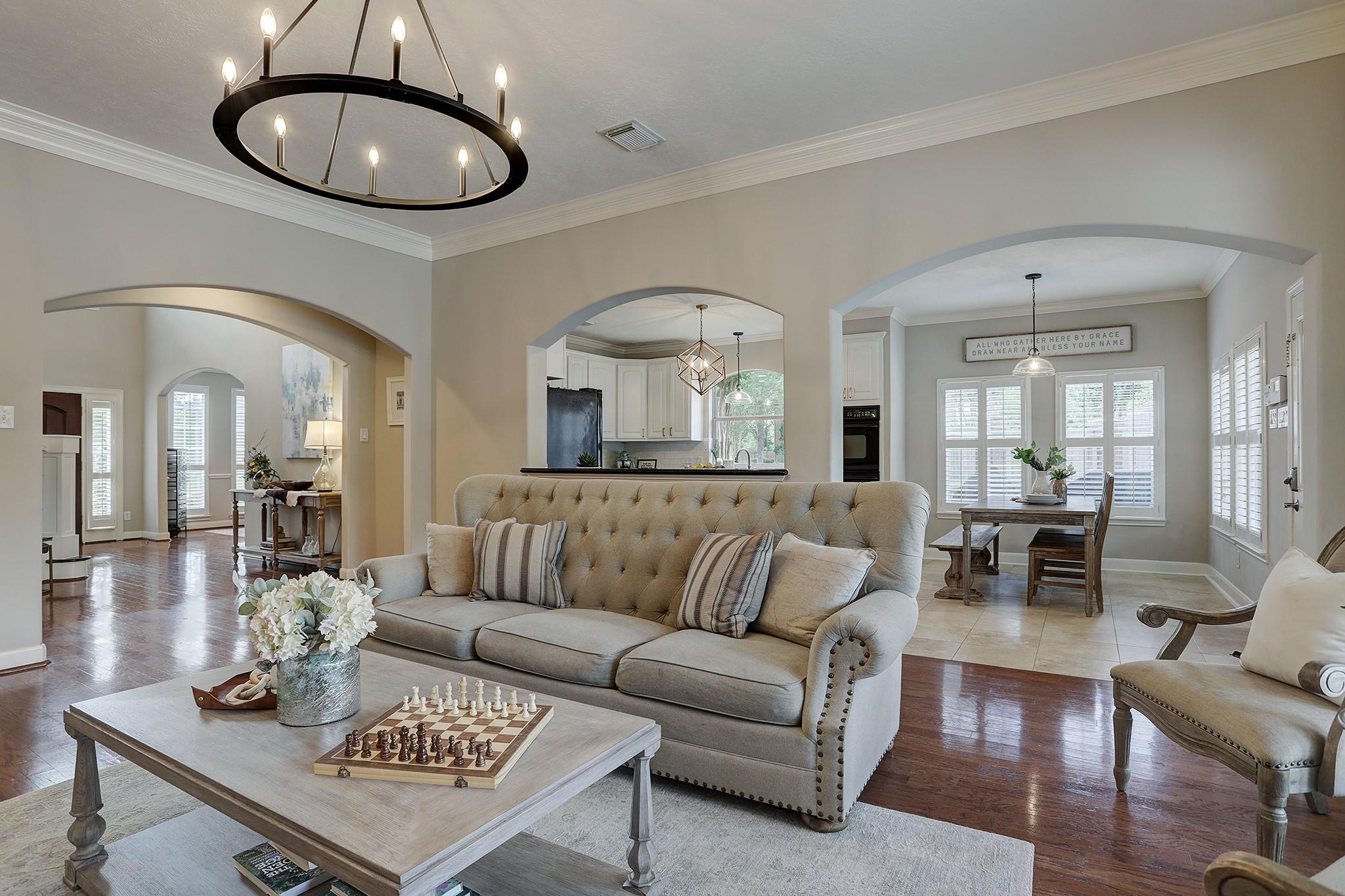 305 Tall Timbers Way
