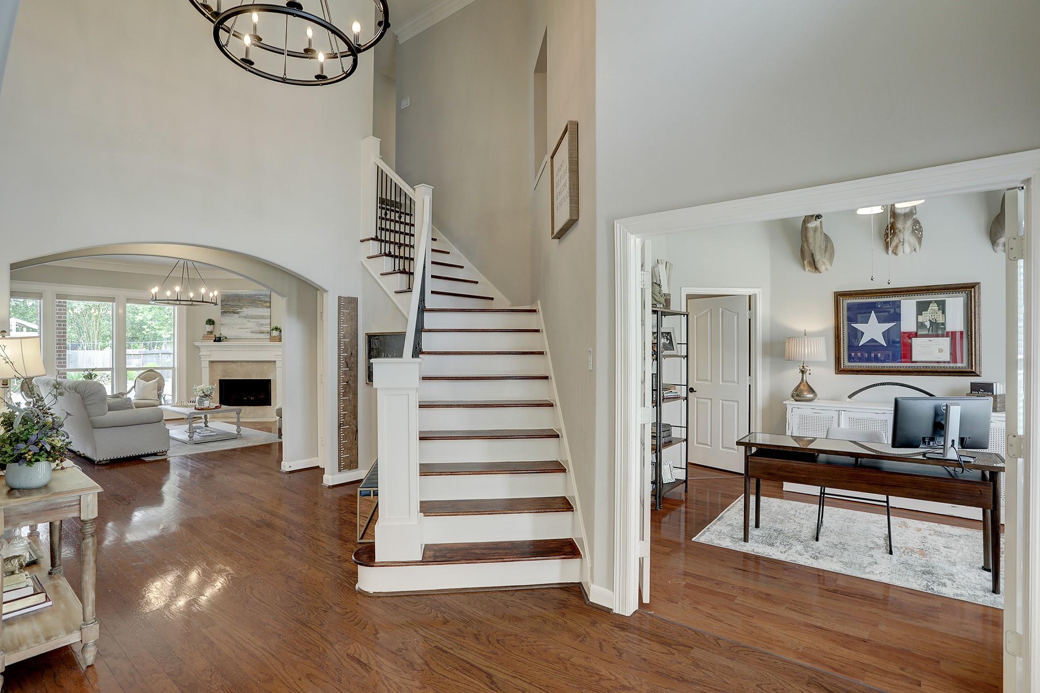 305 Tall Timbers Way
