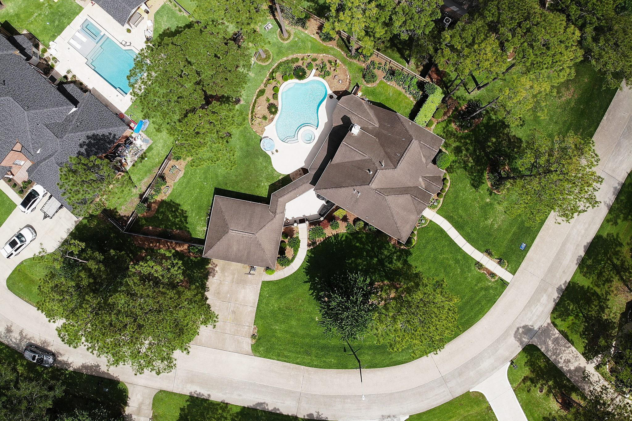 305 Tall Timbers Way