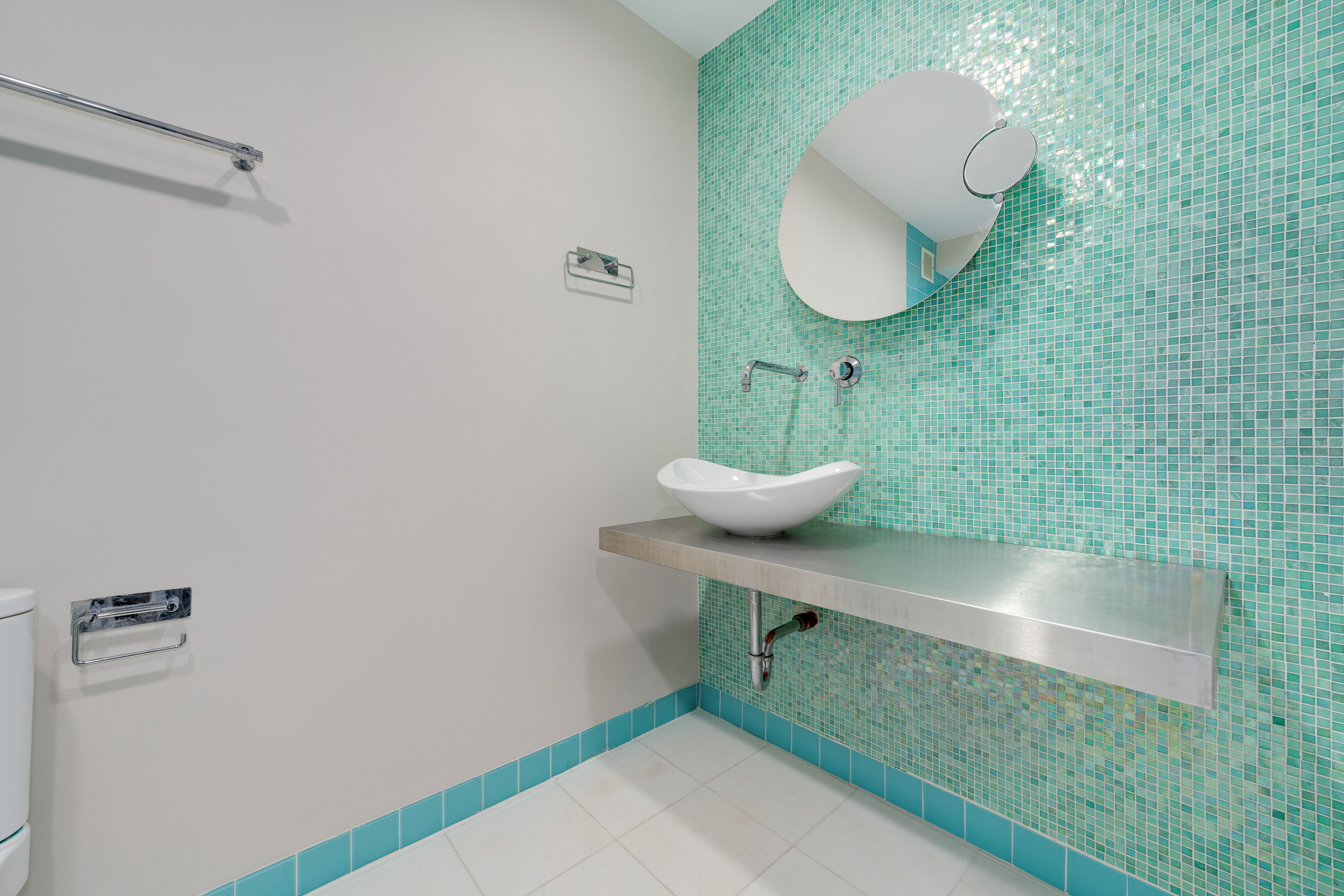1250 N Dearborn Street Unit 8A