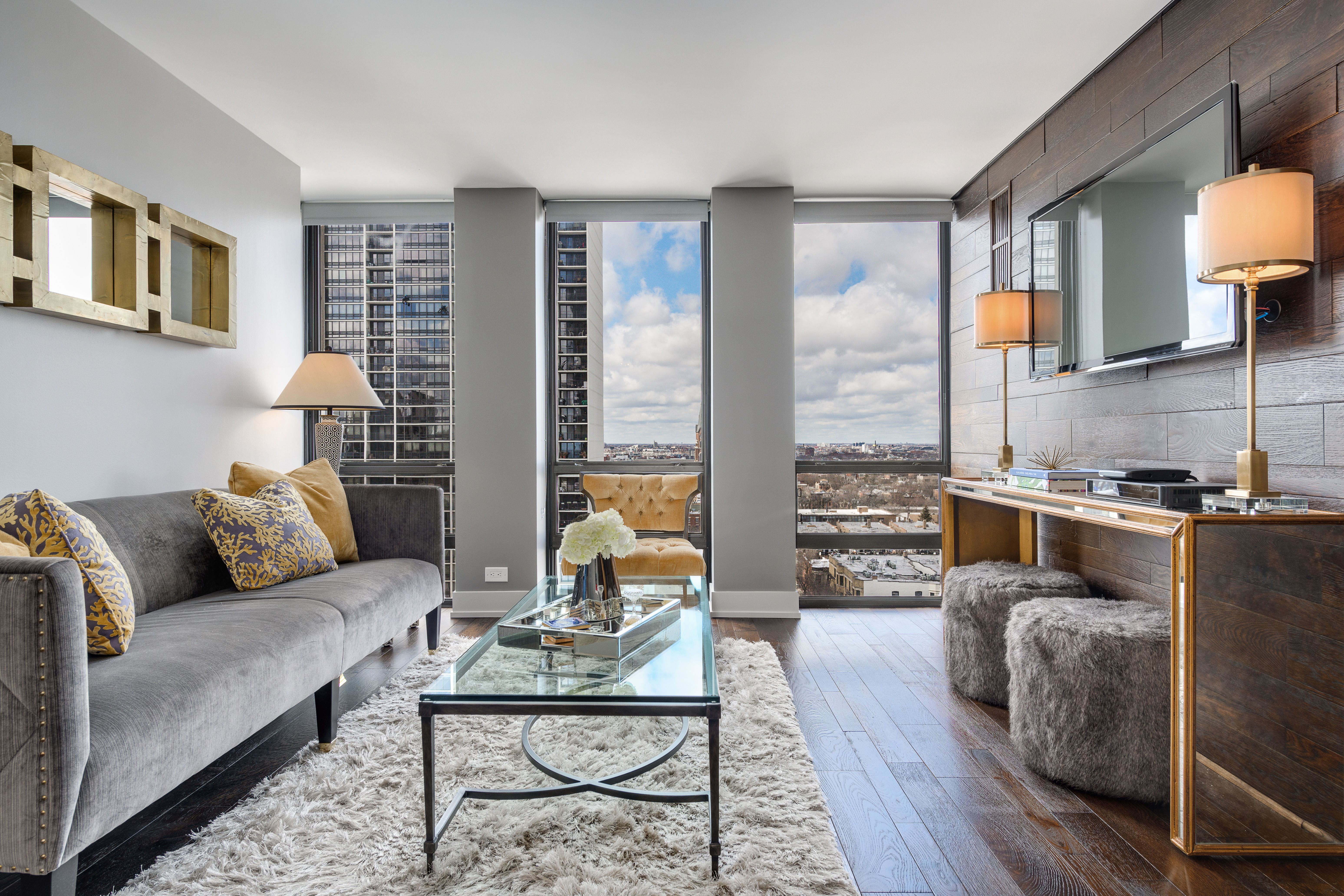 1660 N LaSalle 1510 