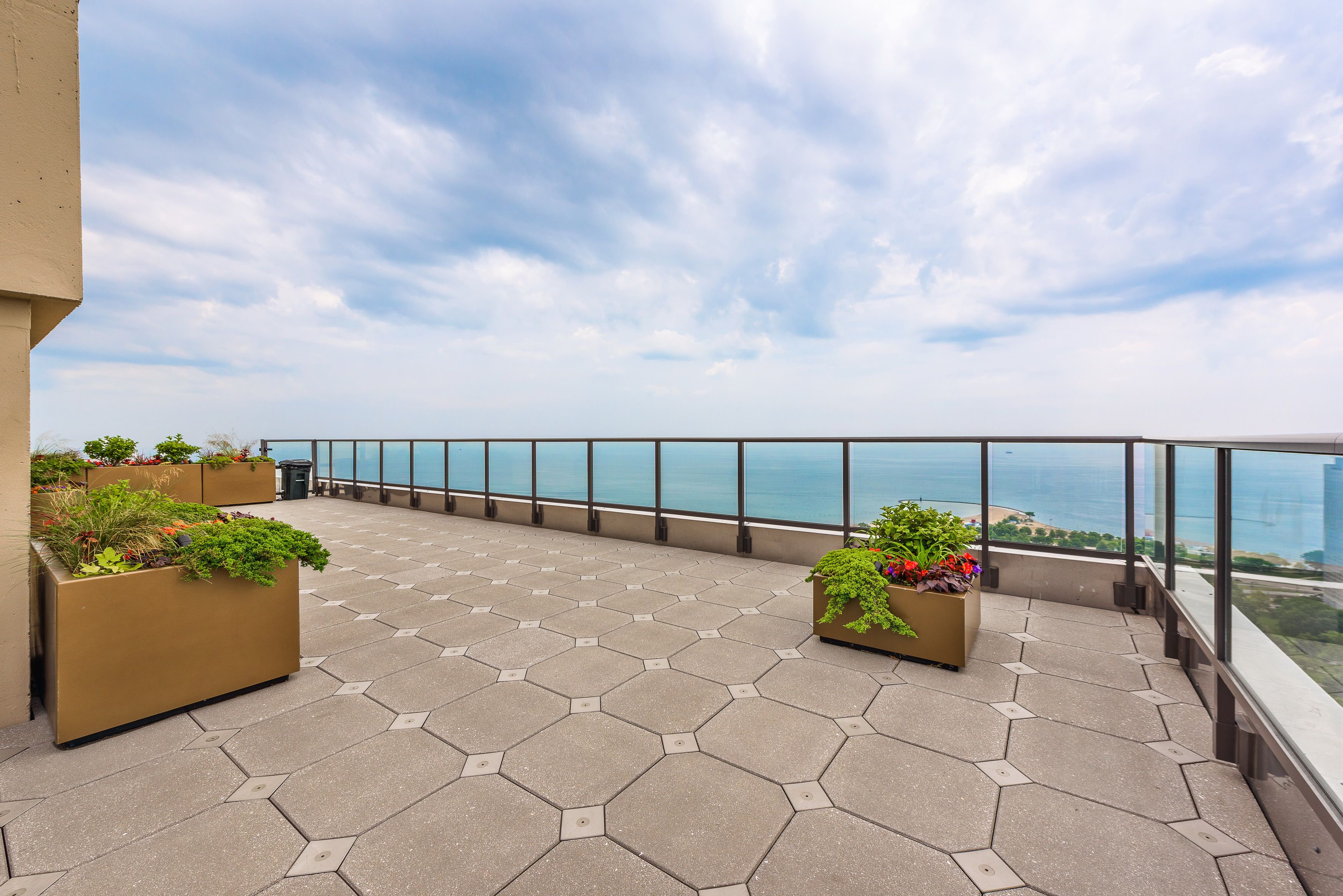 1660 N LaSalle 1510 