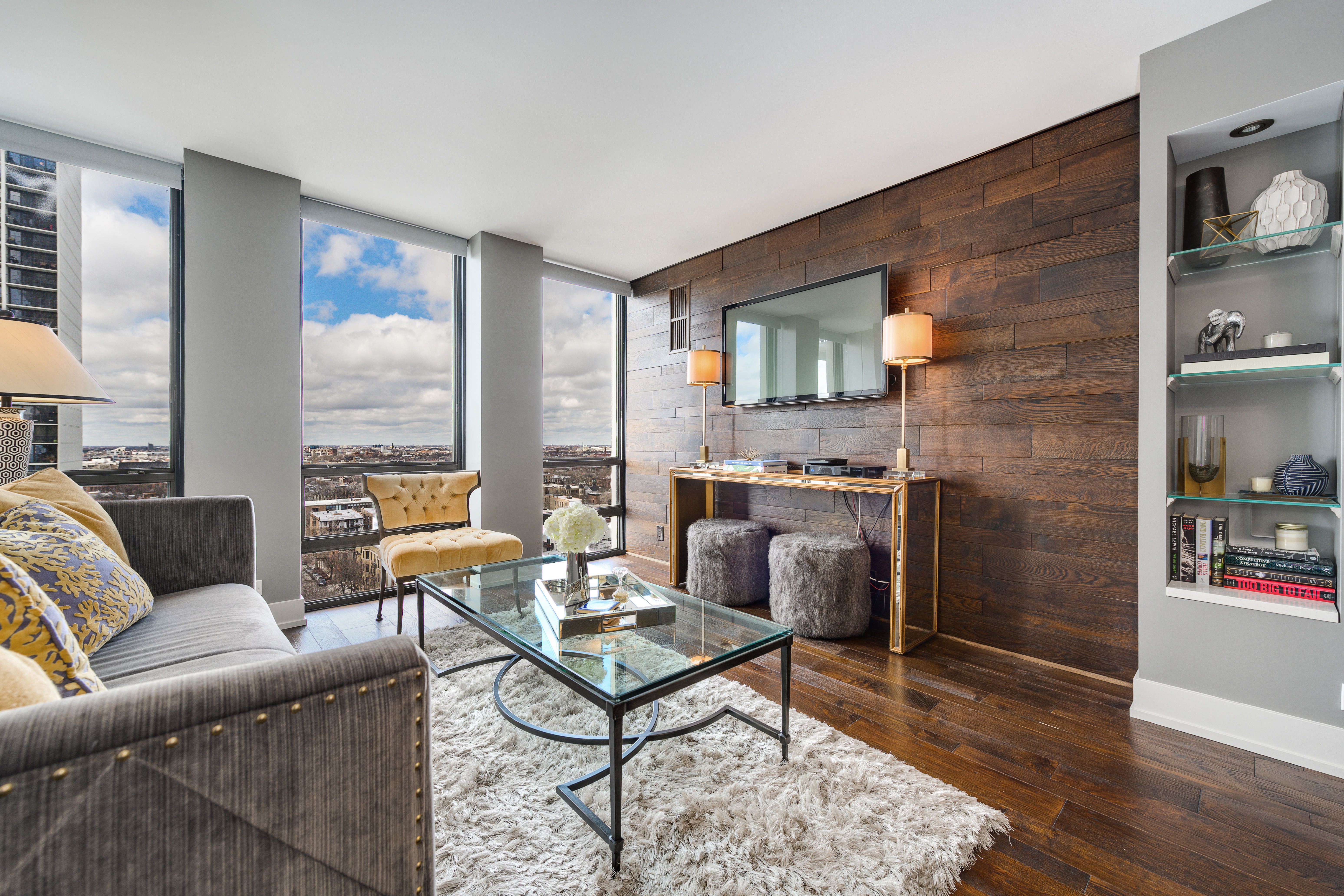 1660 N LaSalle 1510 
