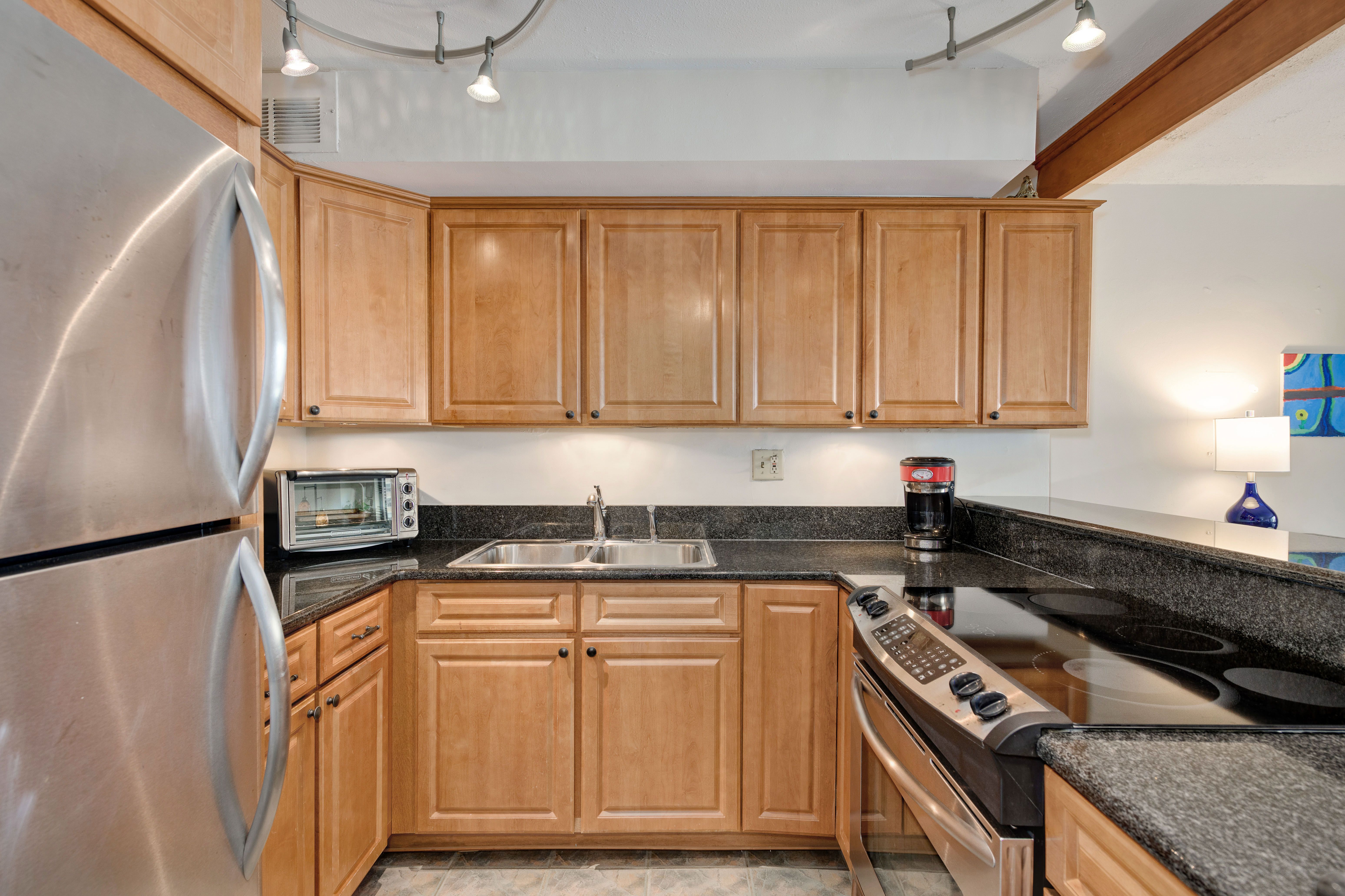 3100 N Lake Shore 1804 