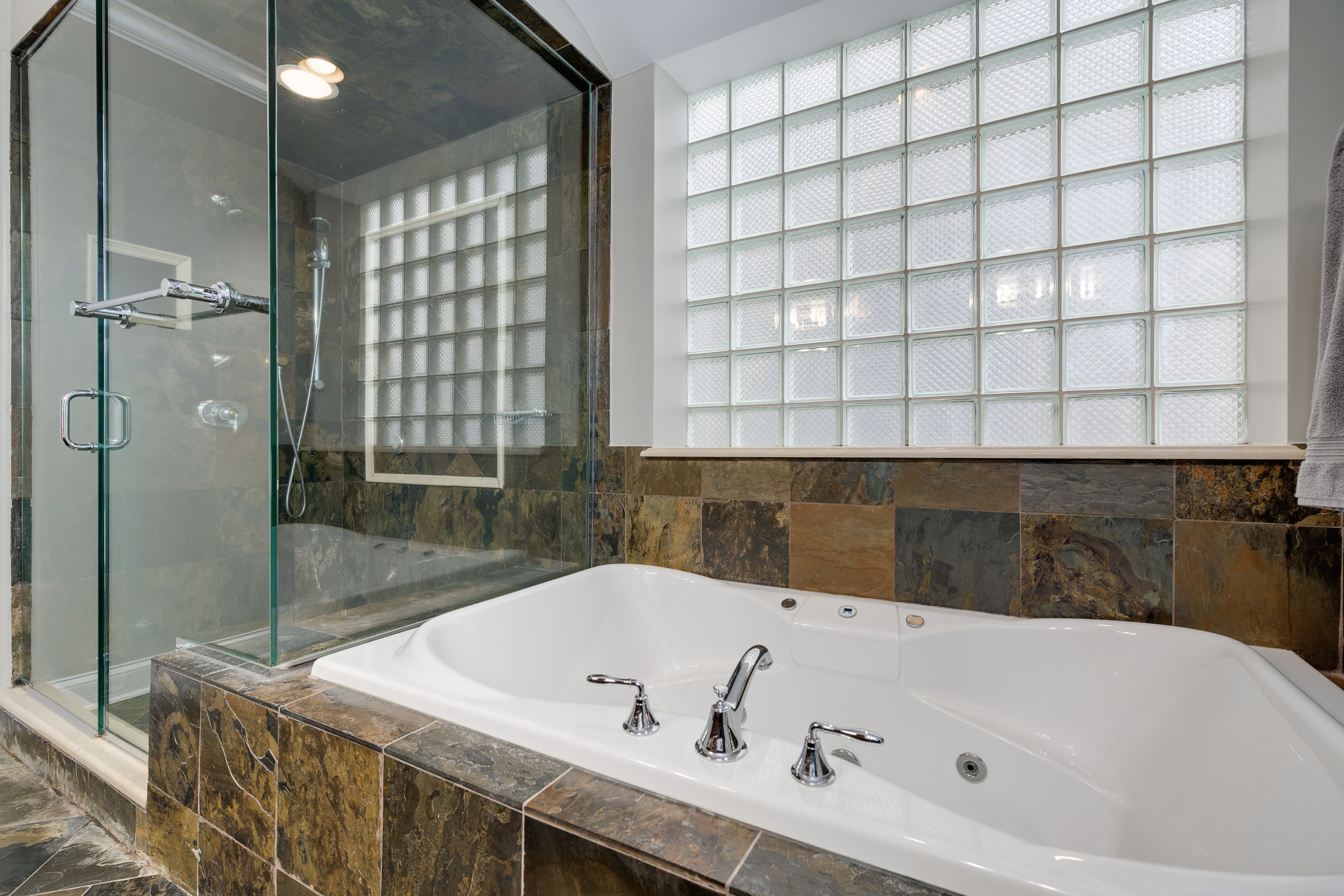 3247 N Kenmore 1N 