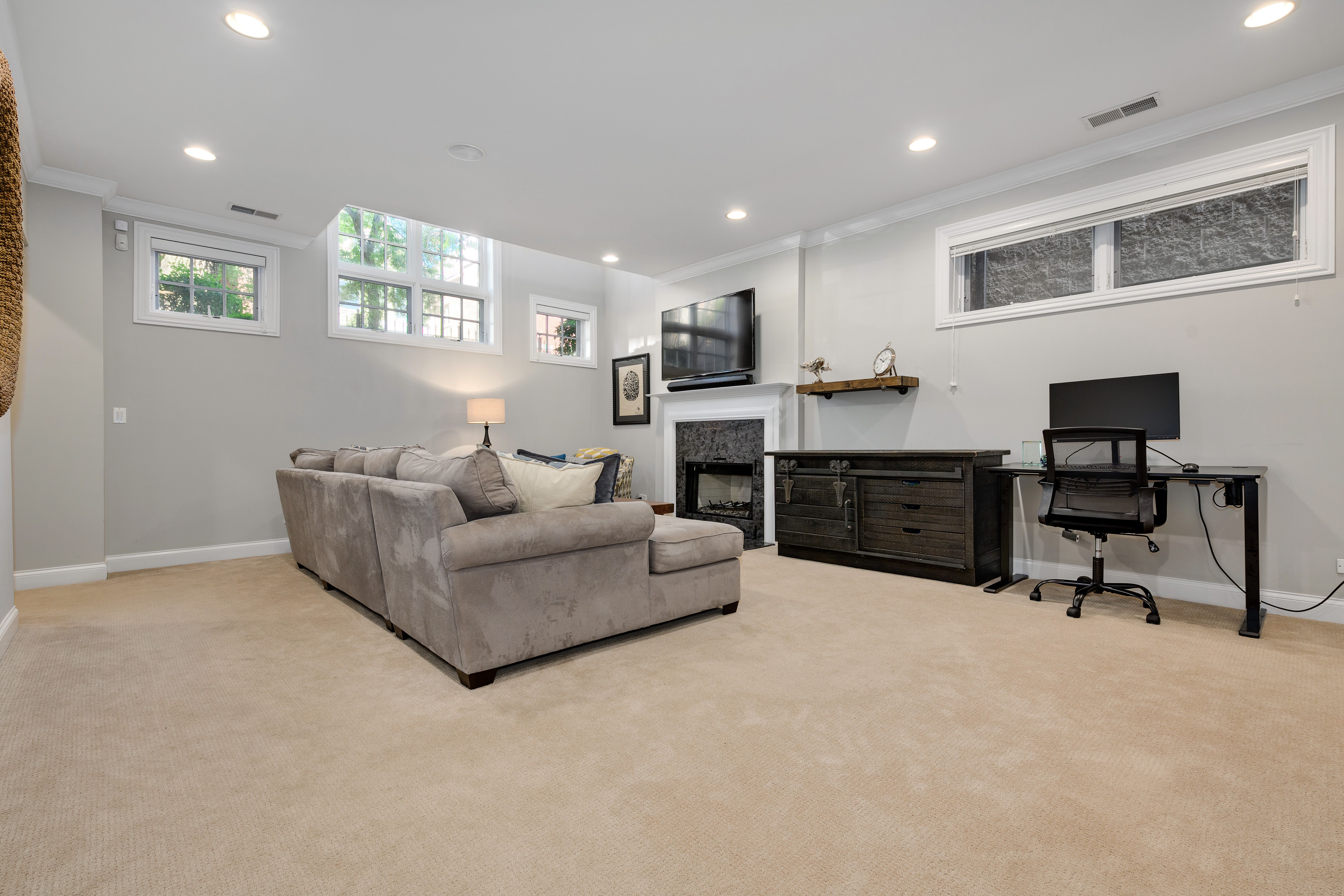 3247 N Kenmore 1N 