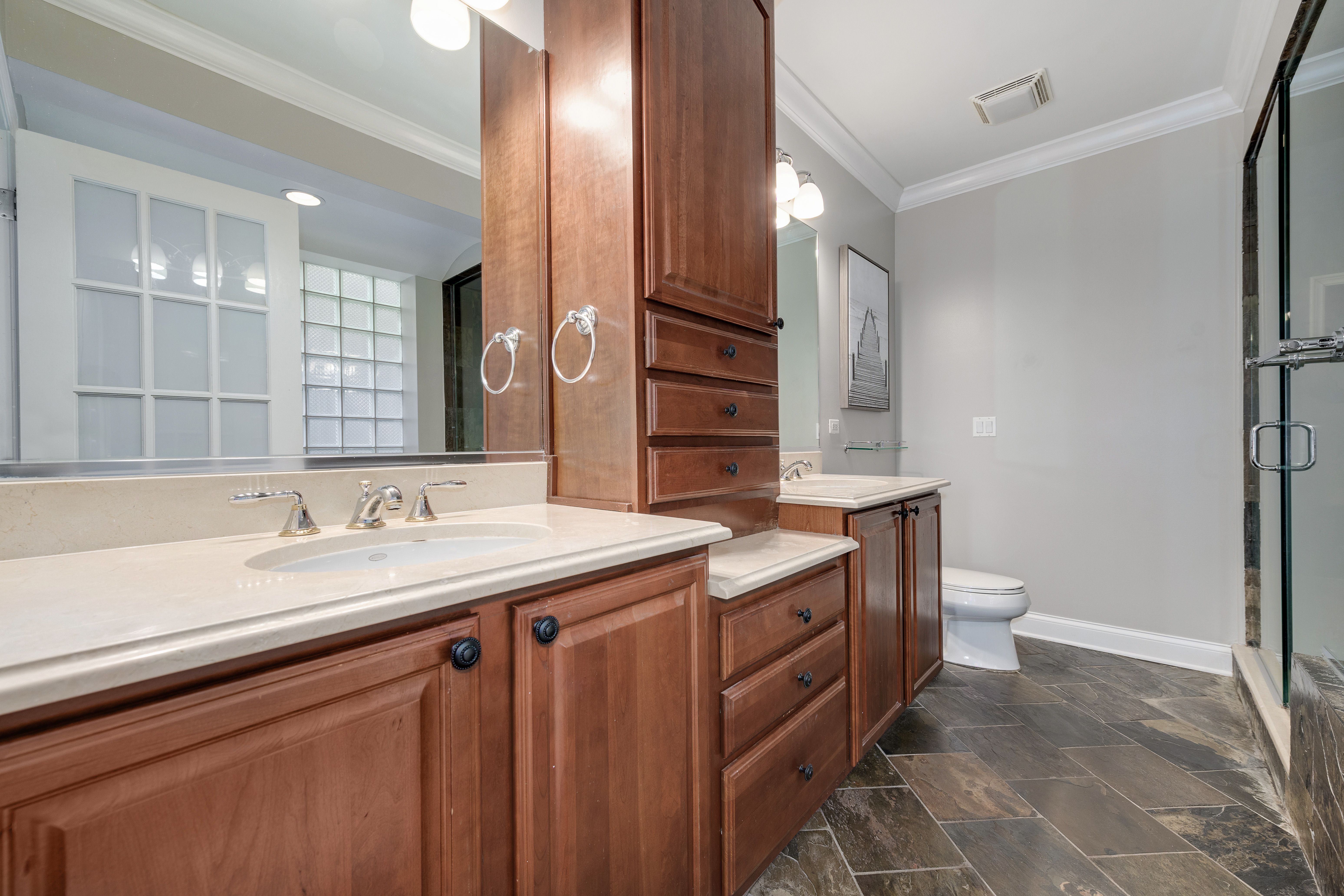 3247 N Kenmore 1N 
