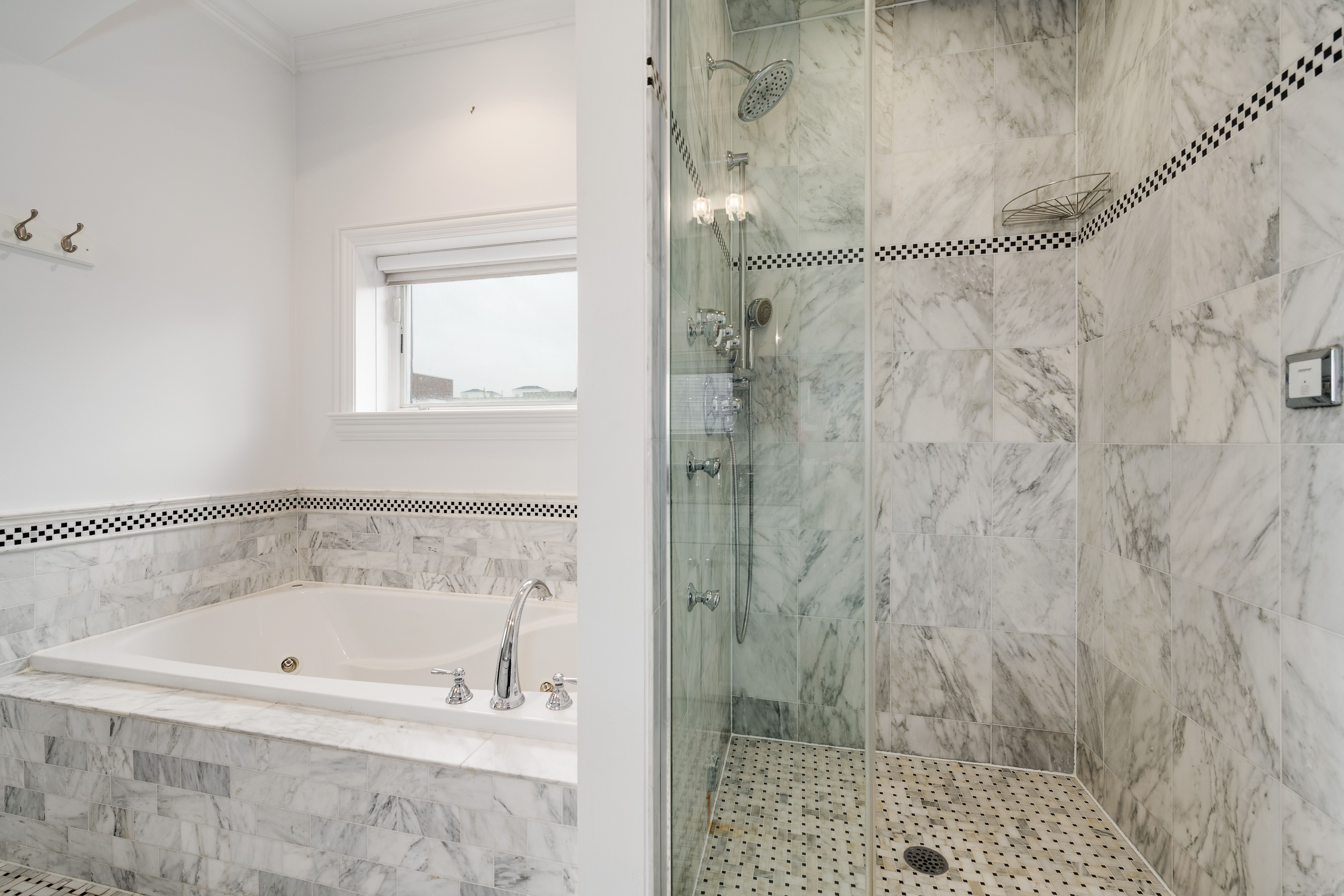 1505 W Thomas 3W 