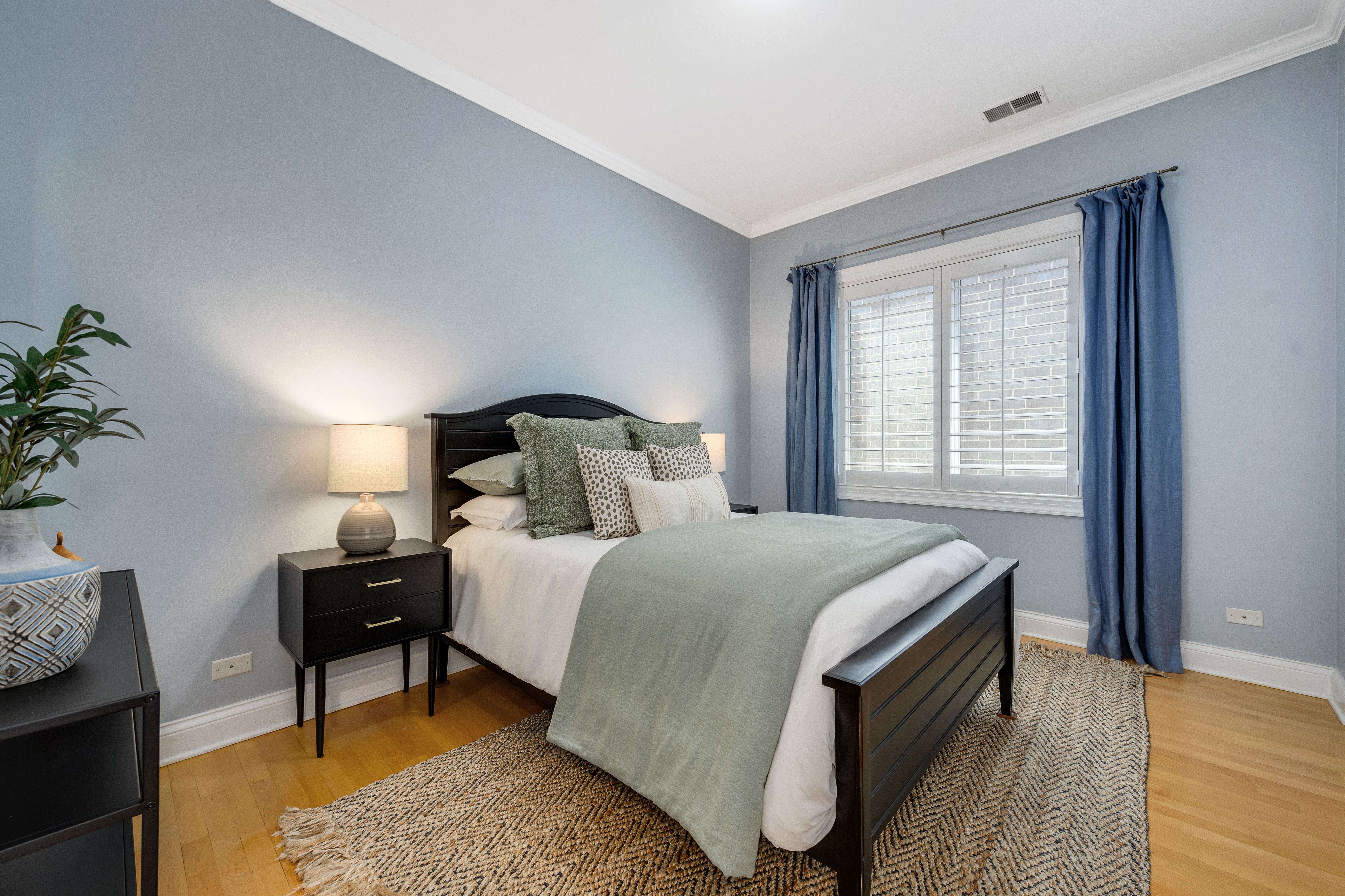 4332 North Ashland Avenue Unit #3