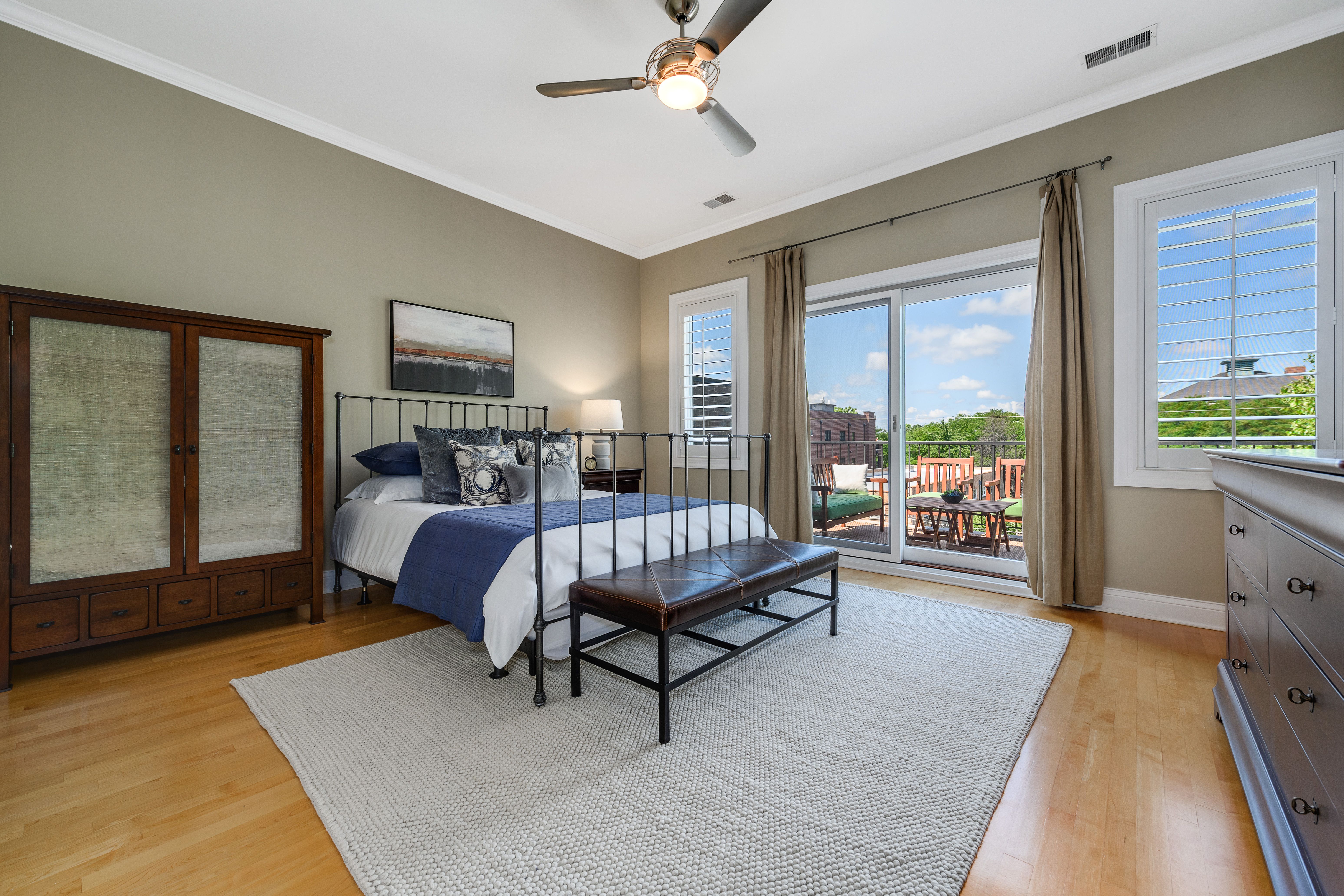 4332 North Ashland Avenue Unit #3