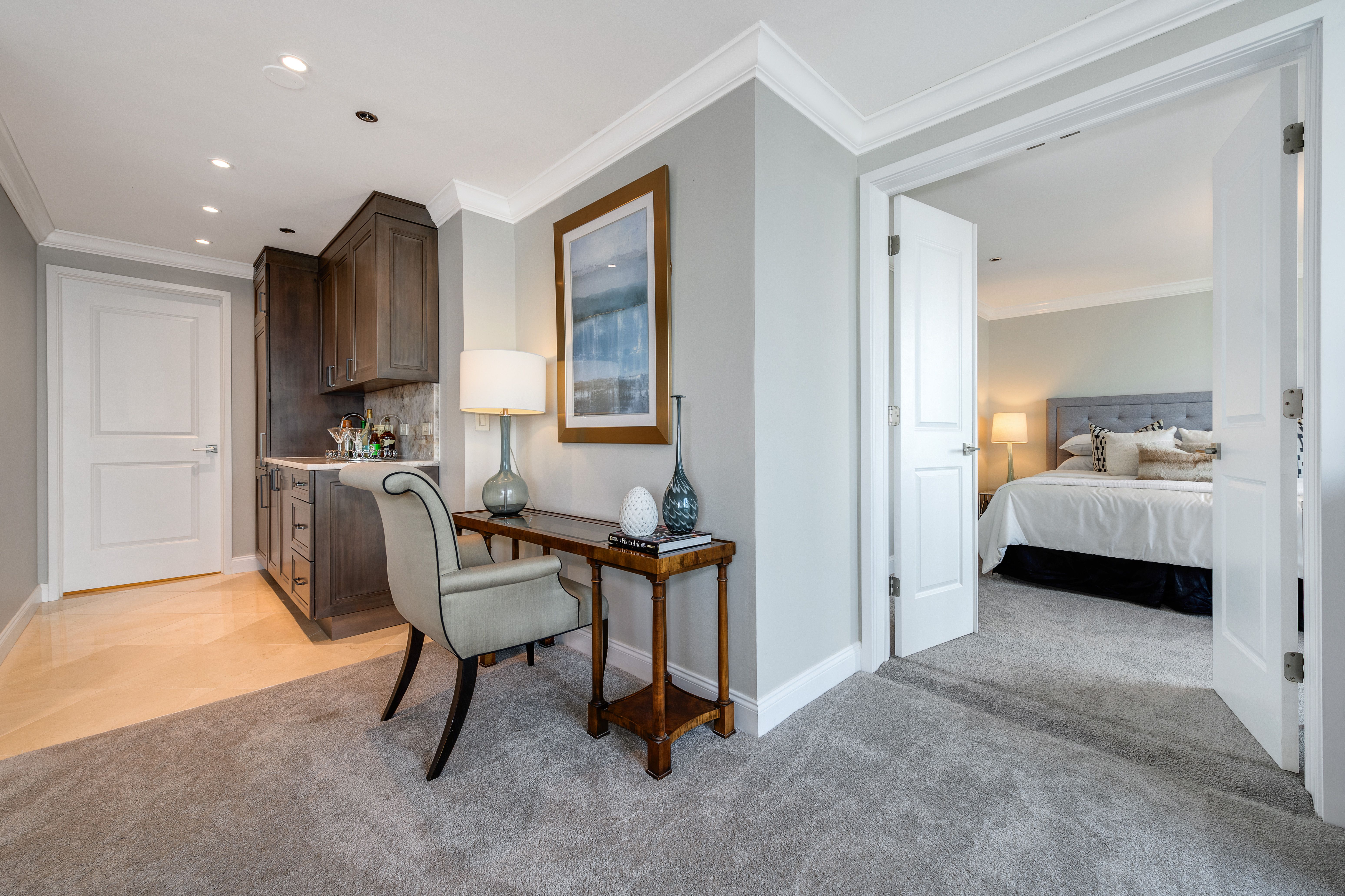 195 North Harbor 5501 