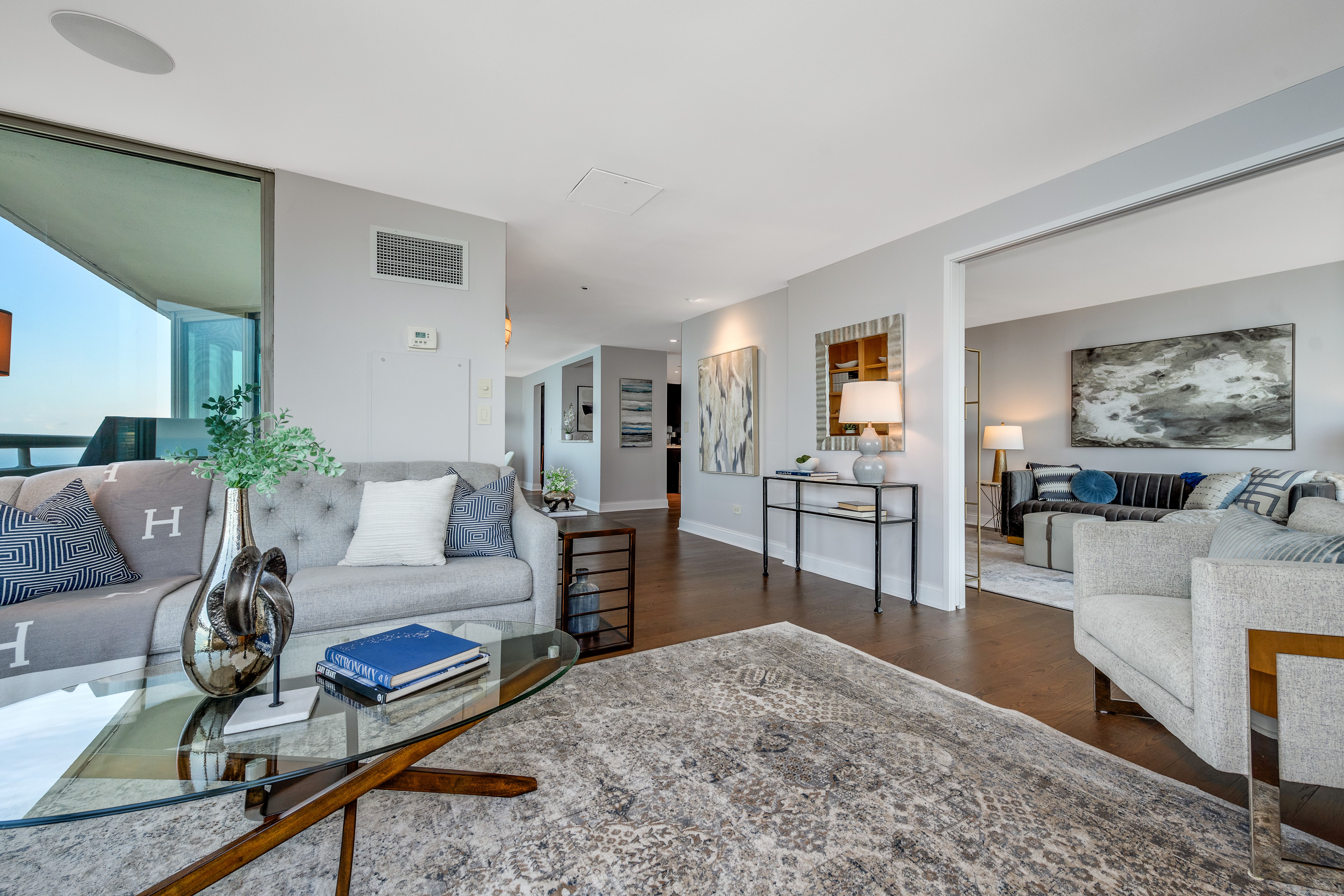 195 North Harbor 5501 