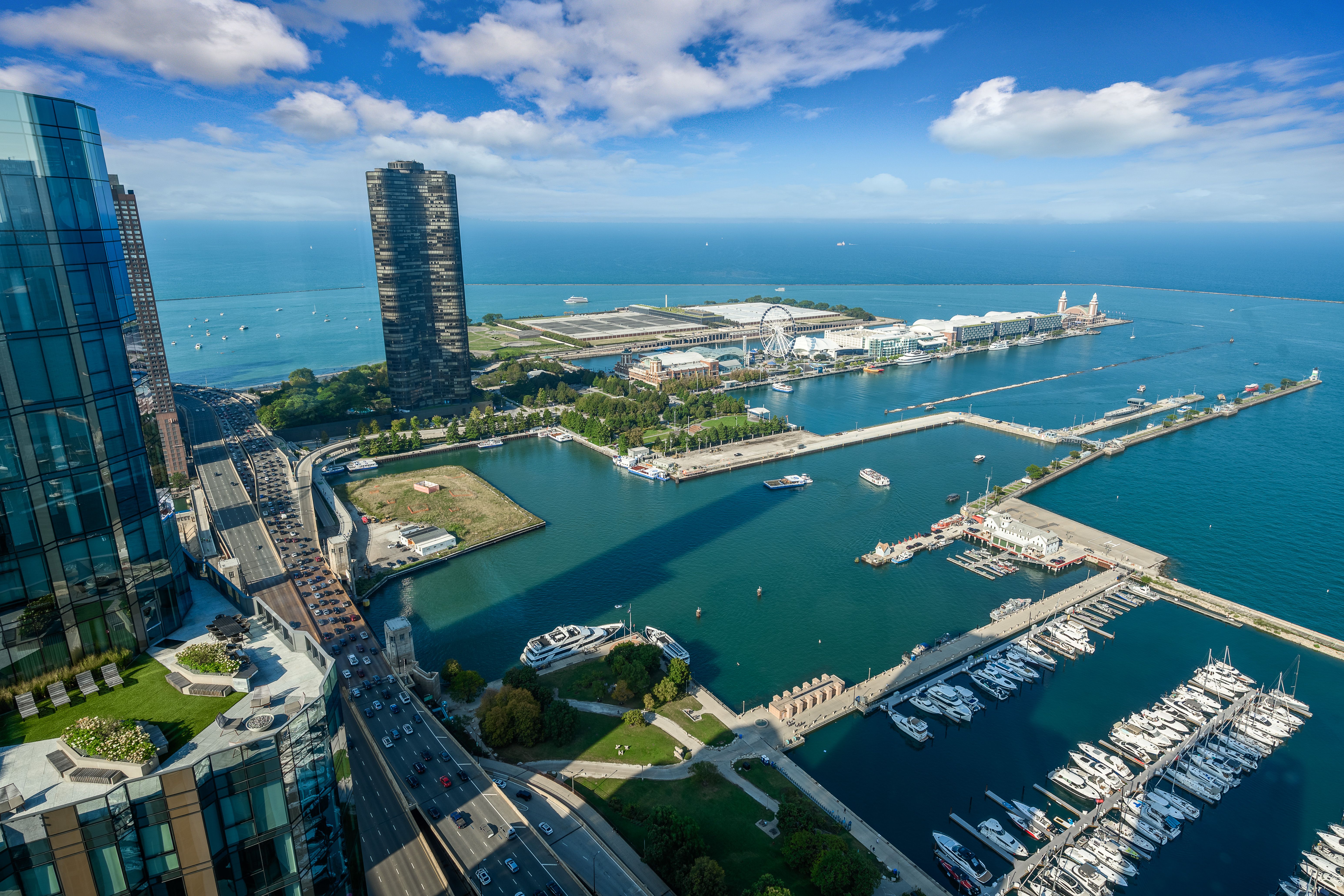 195 North Harbor 5501 