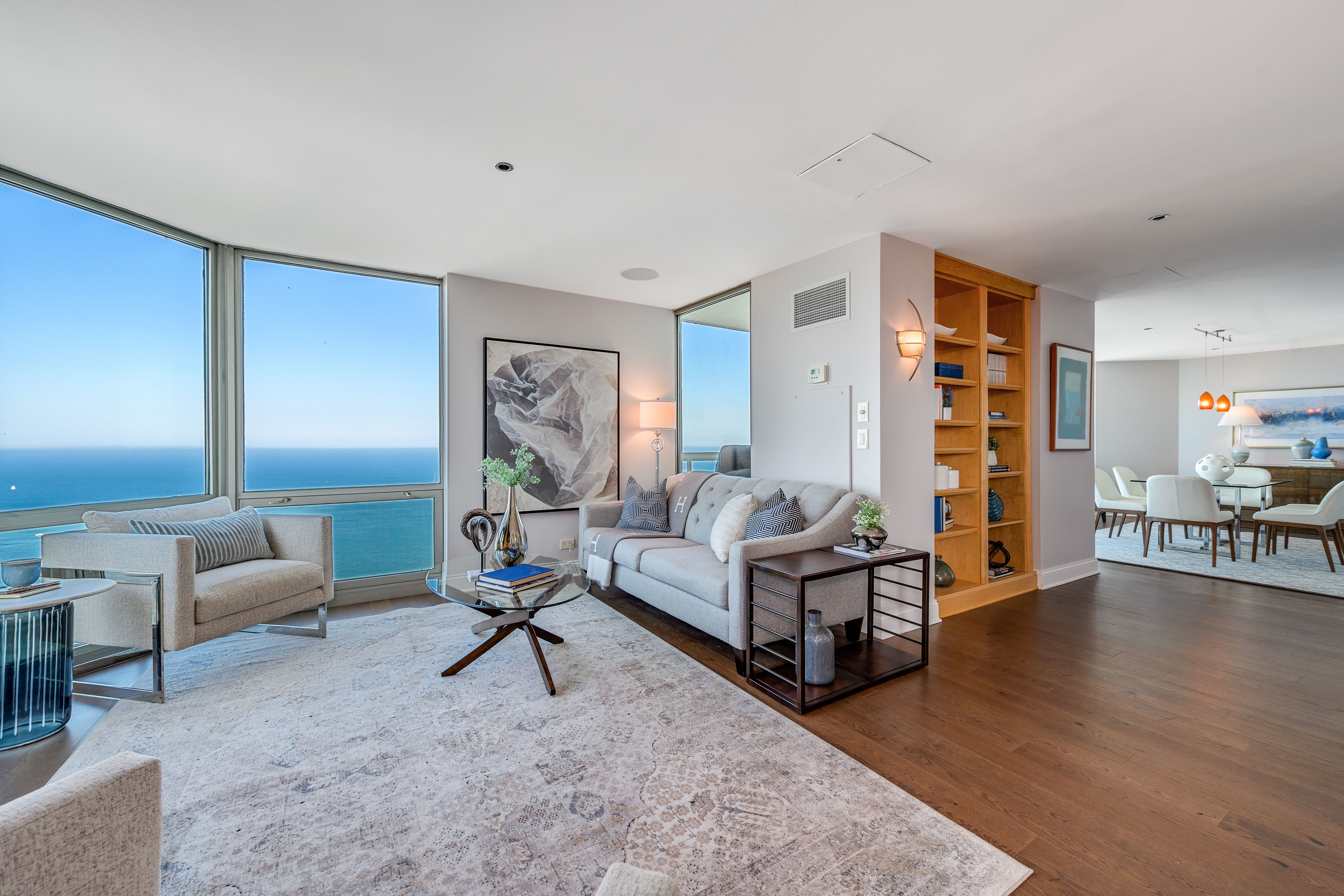 195 North Harbor 5501 