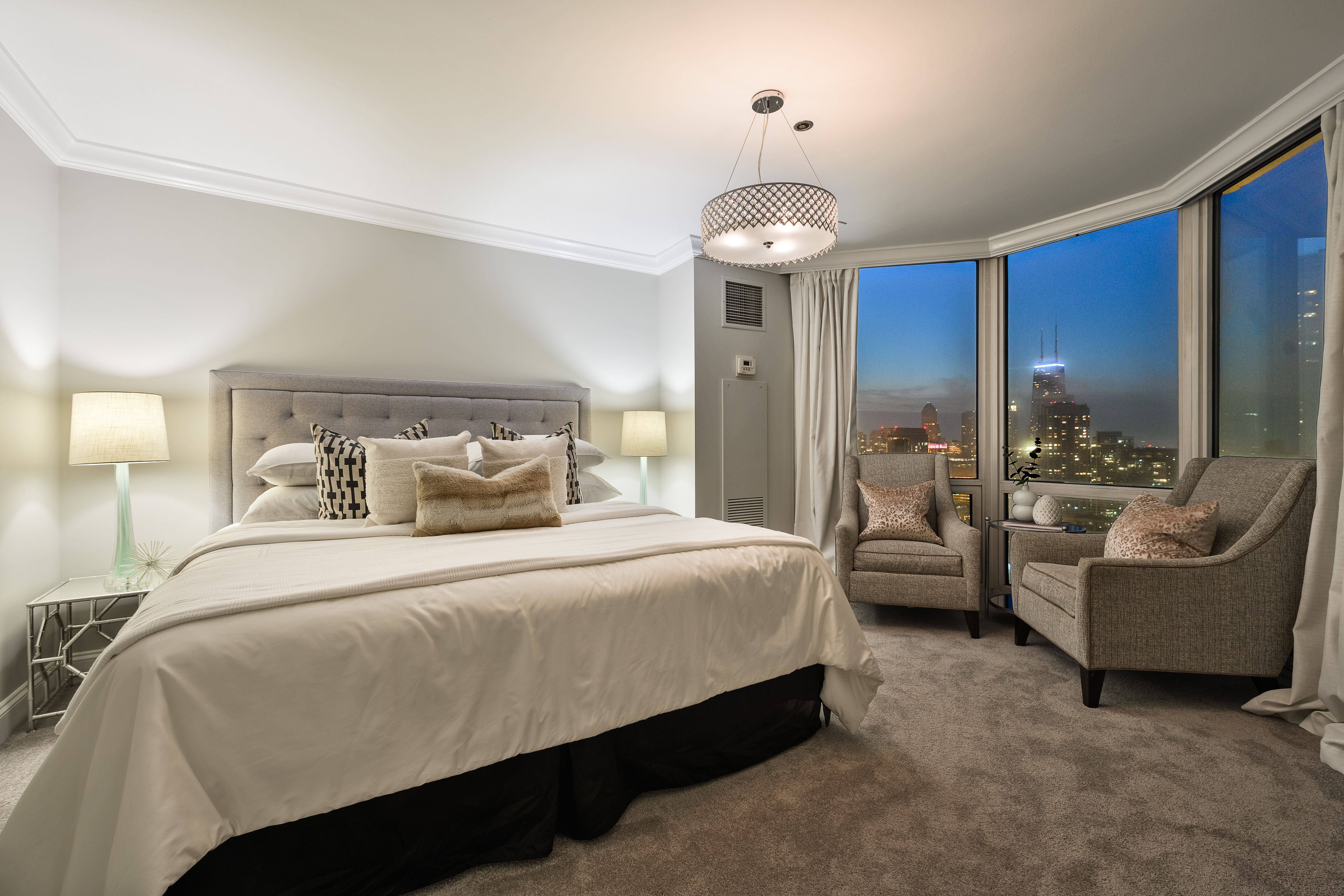 195 North Harbor 5501 