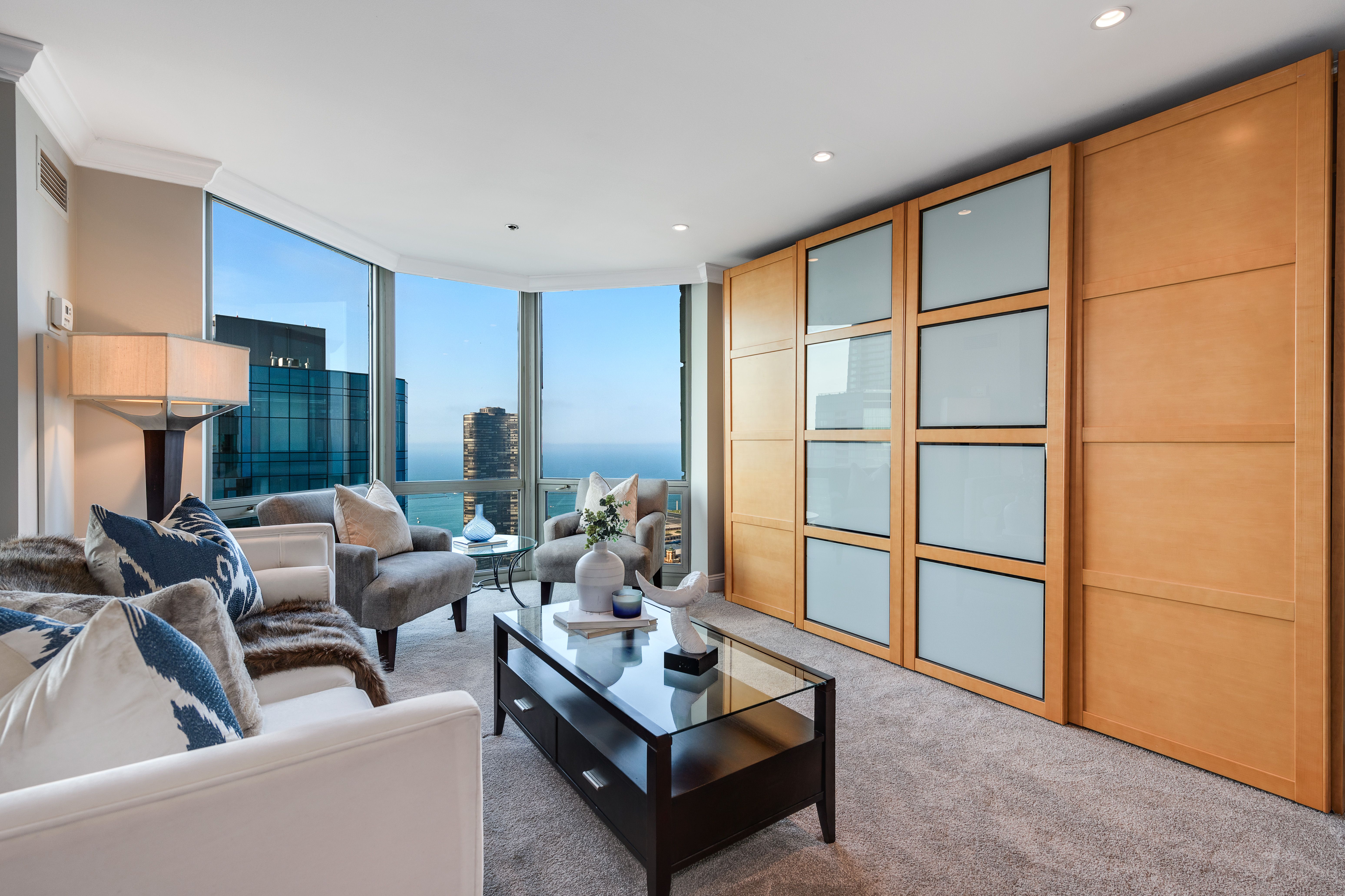 195 North Harbor 5501 