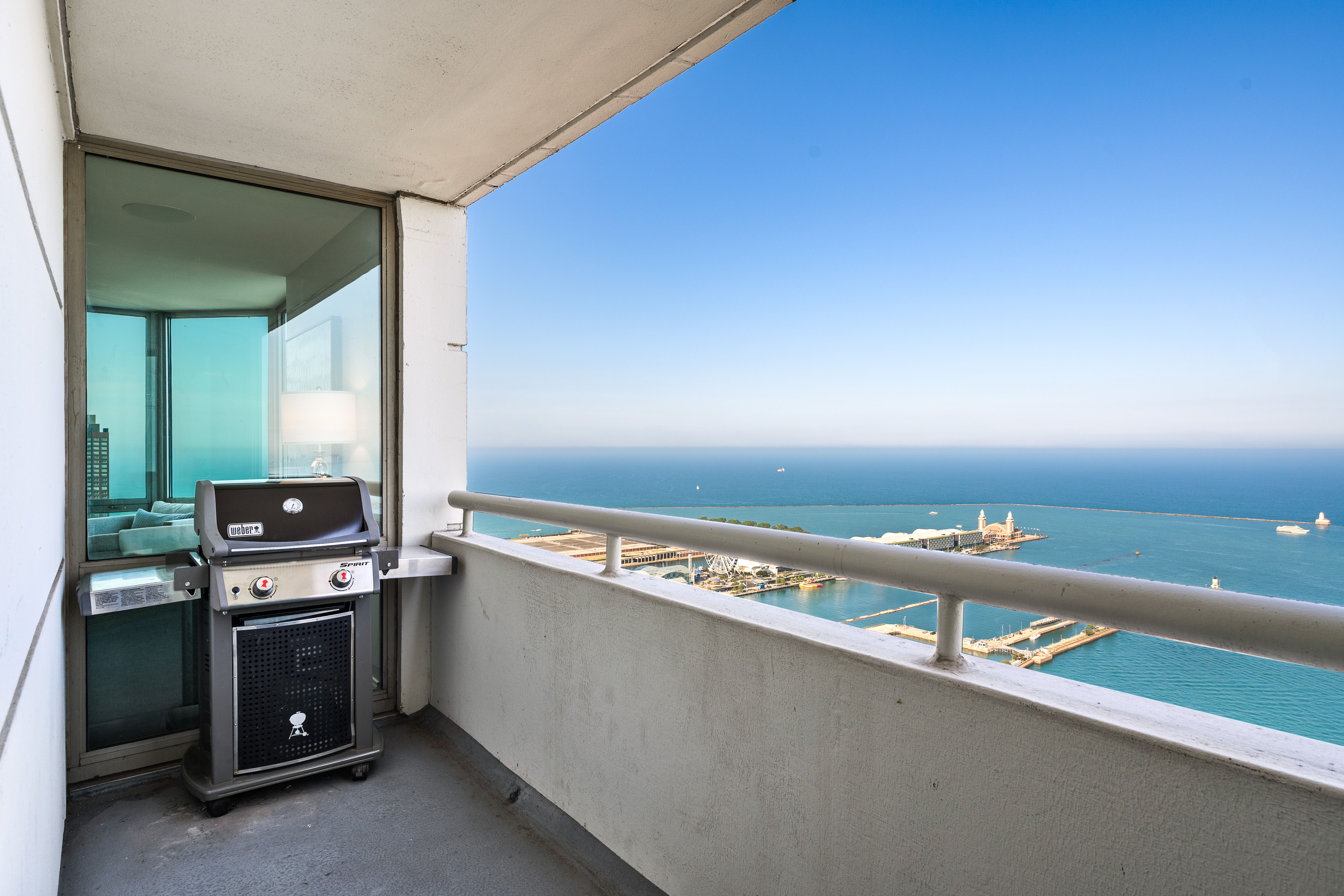 195 North Harbor 5501 