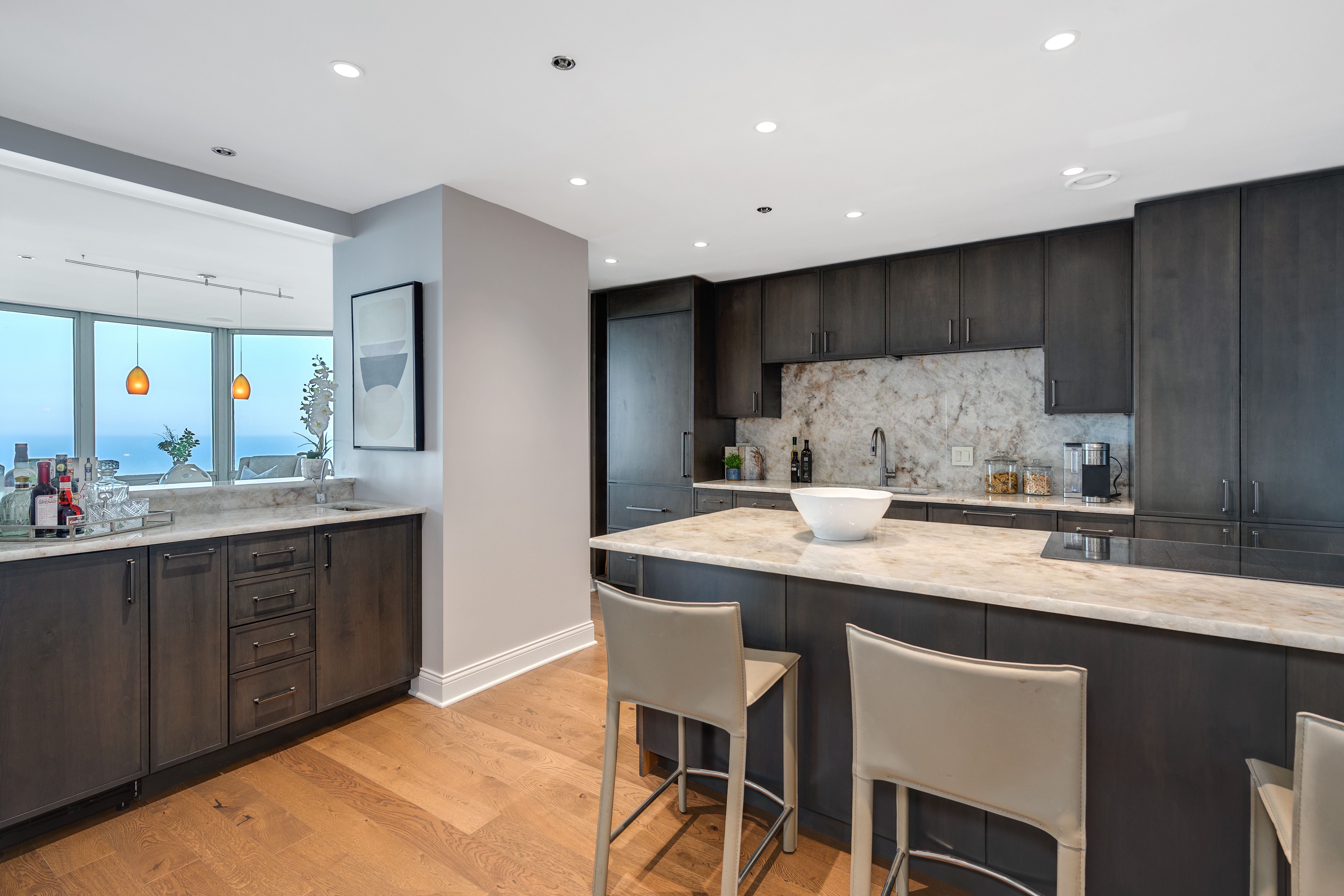 195 North Harbor 5501 