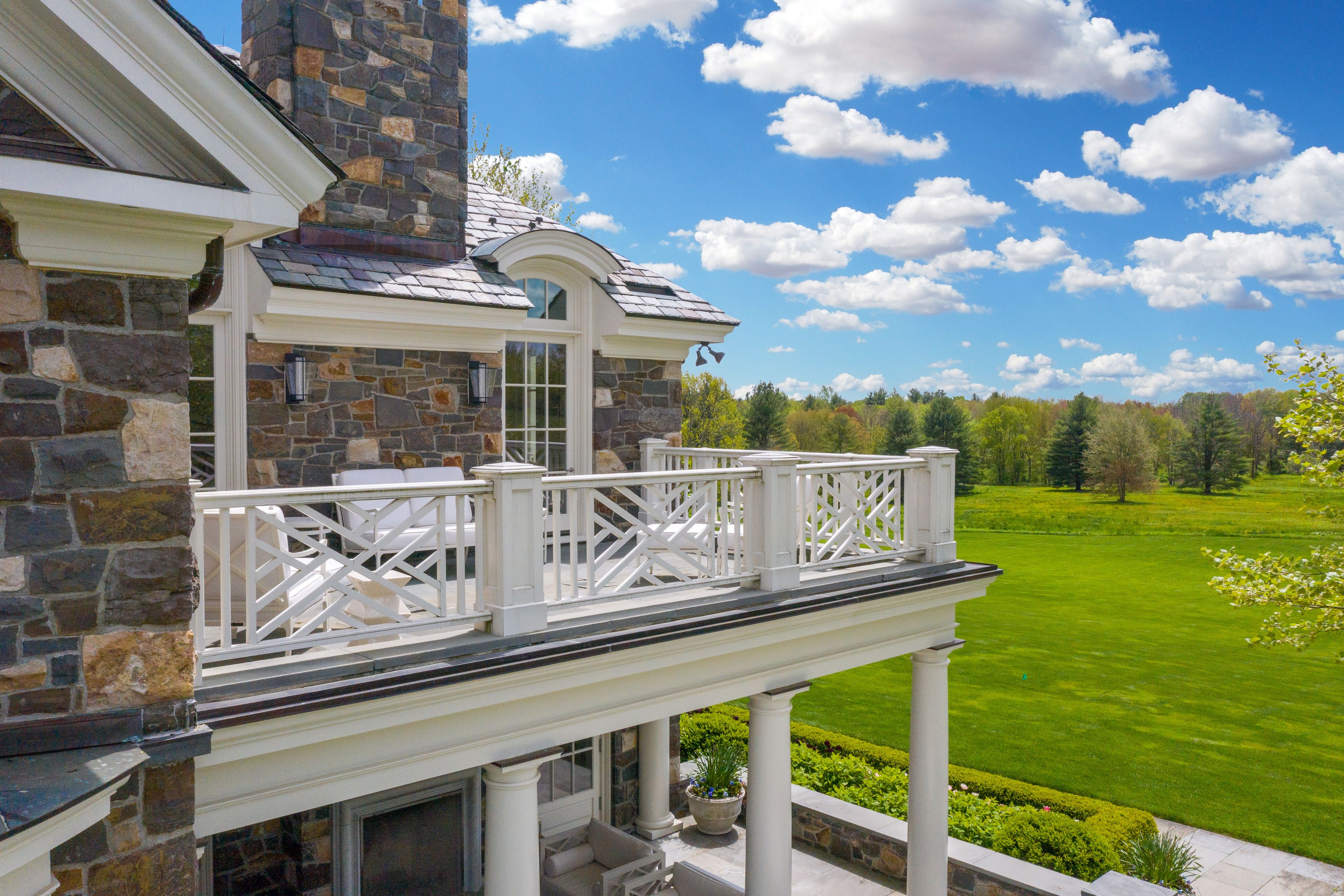 24 Conyers Farm Drive