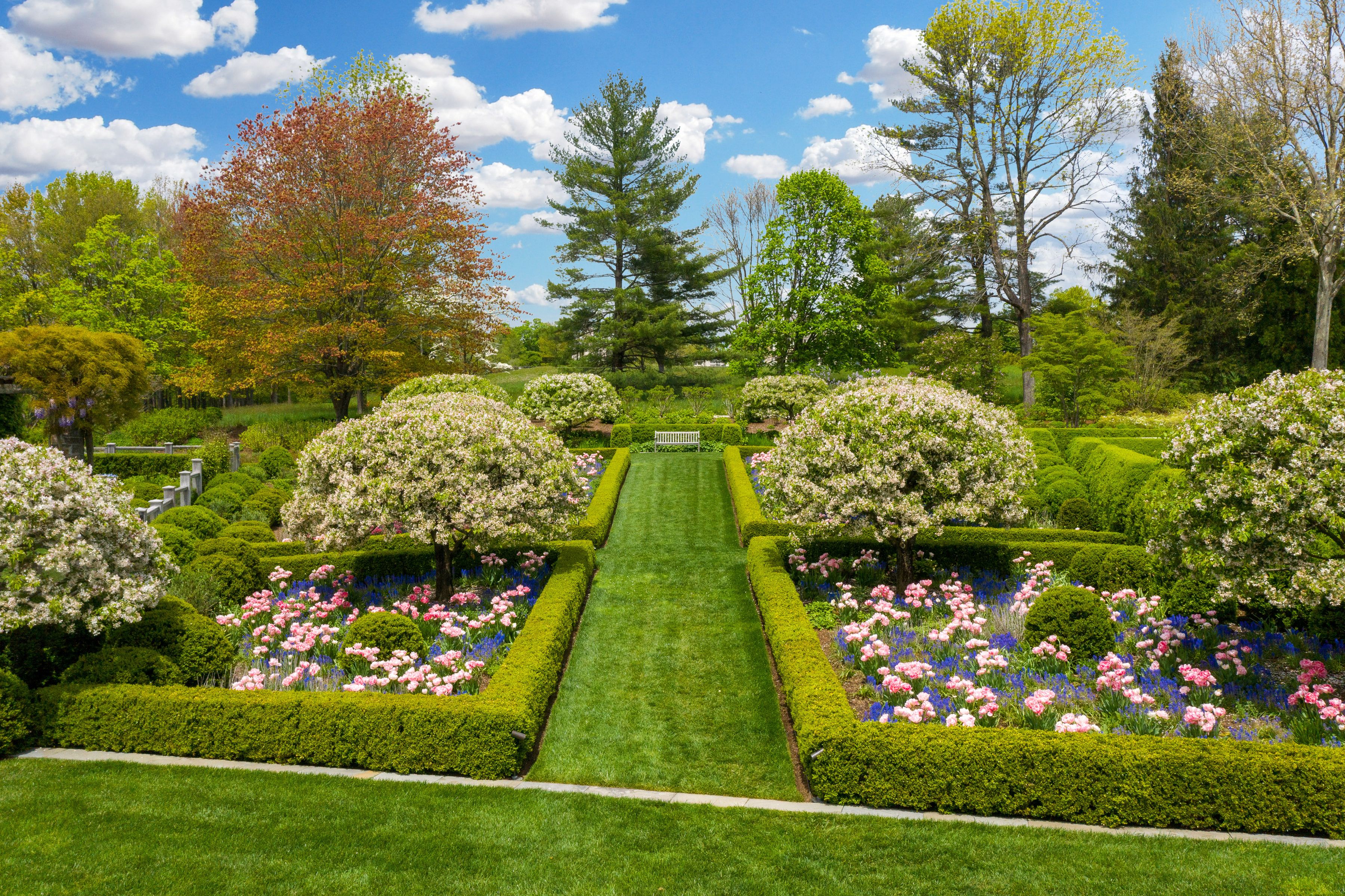 24 Conyers Farm Drive