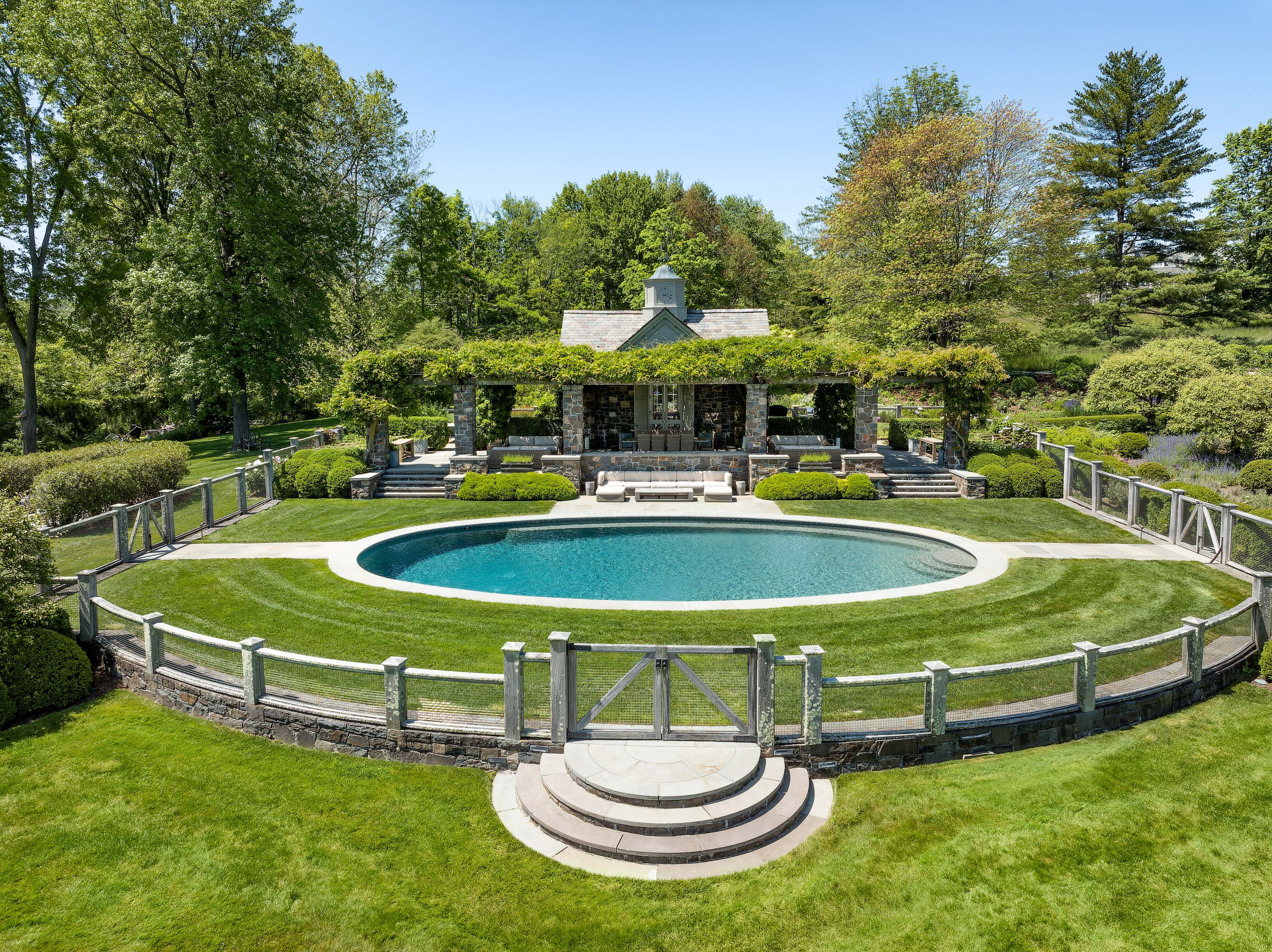 24 Conyers Farm Drive