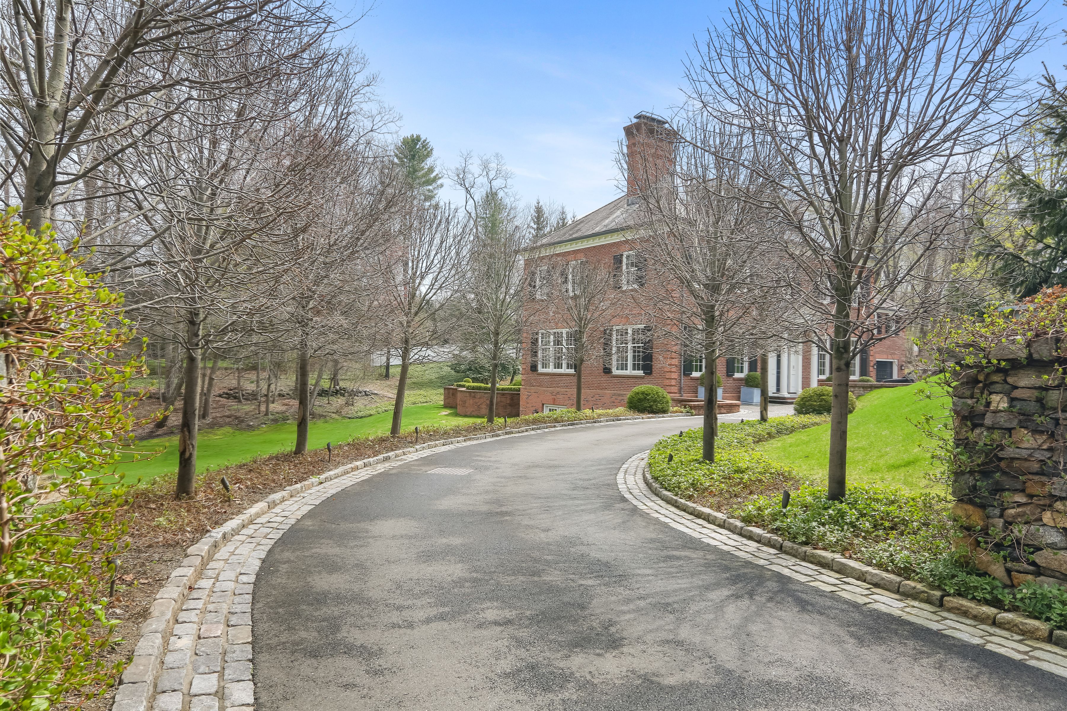 26 Taconic Road