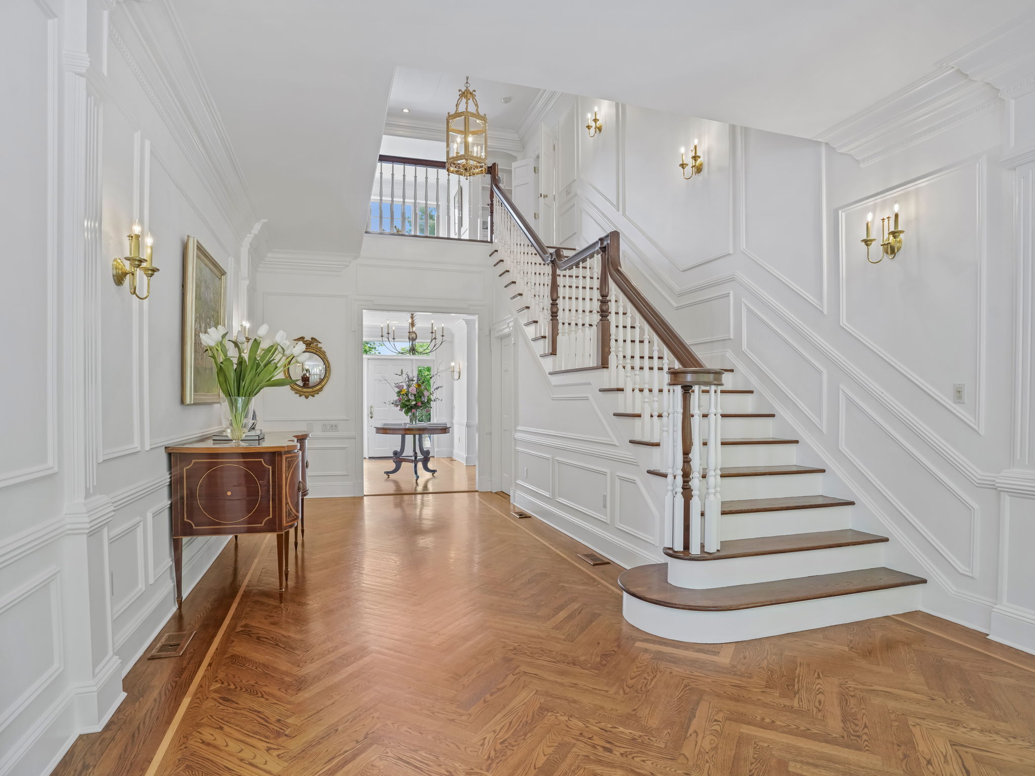 280 Round Hill Road