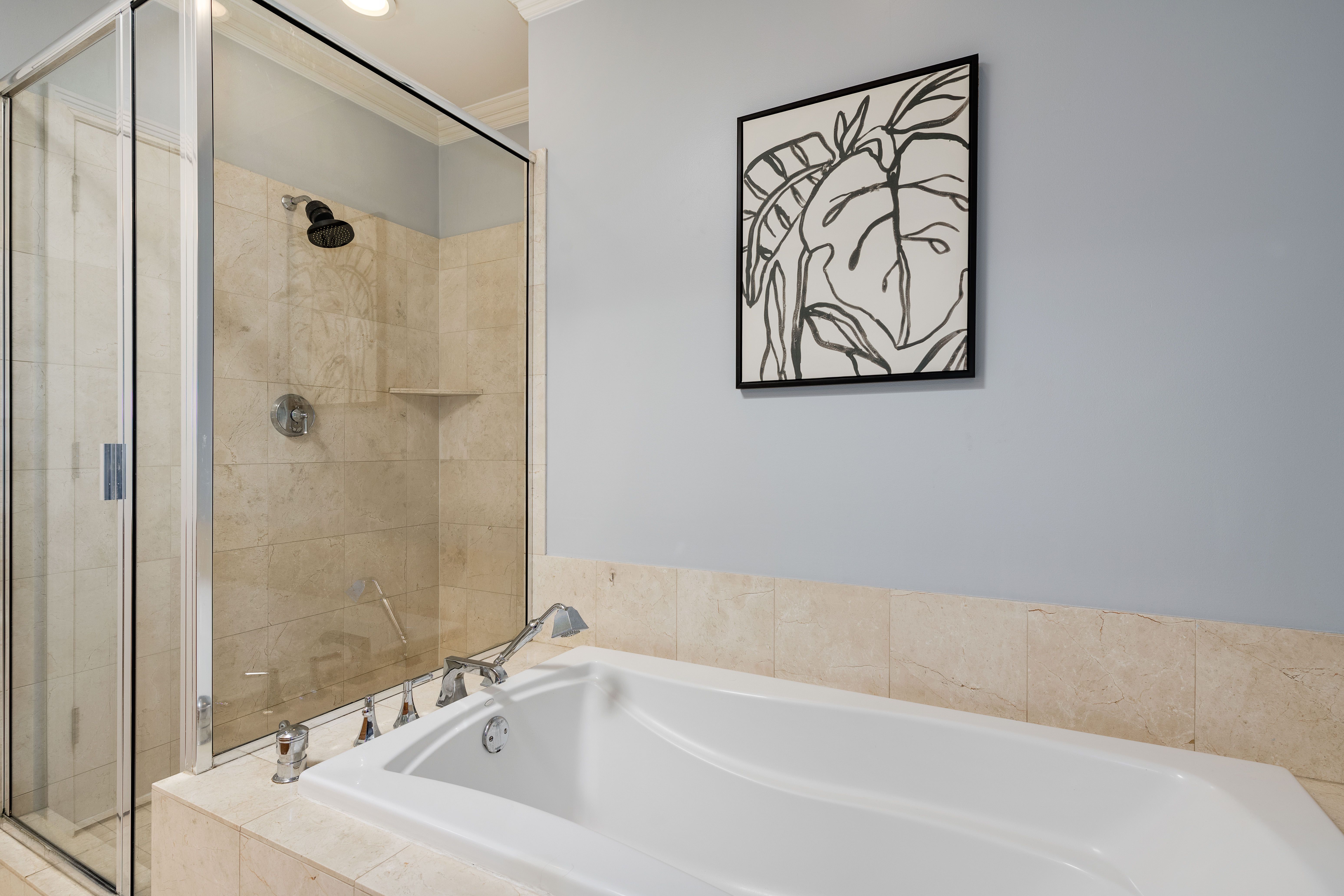 2654 N Hermitage C37 