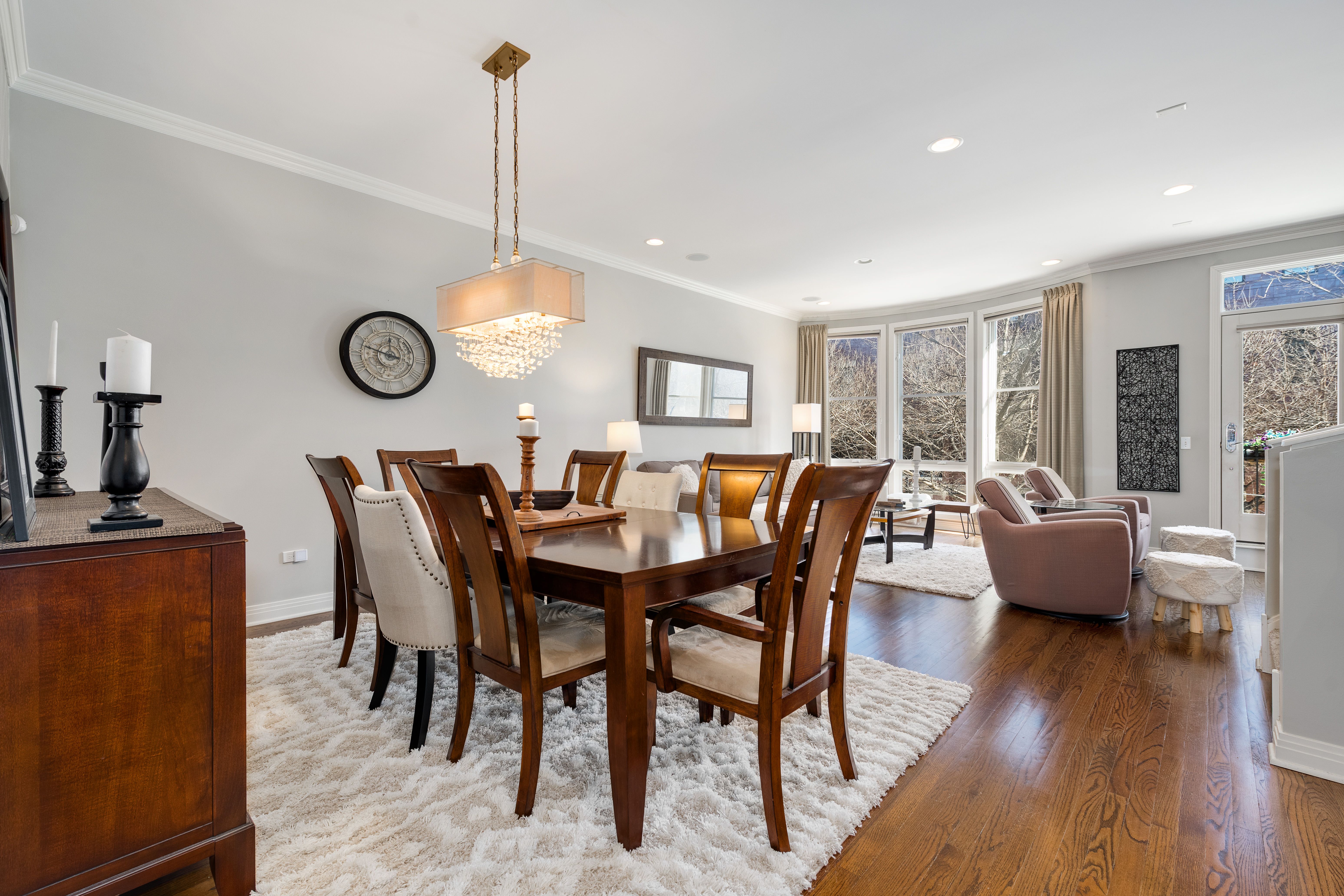2654 N Hermitage C37 