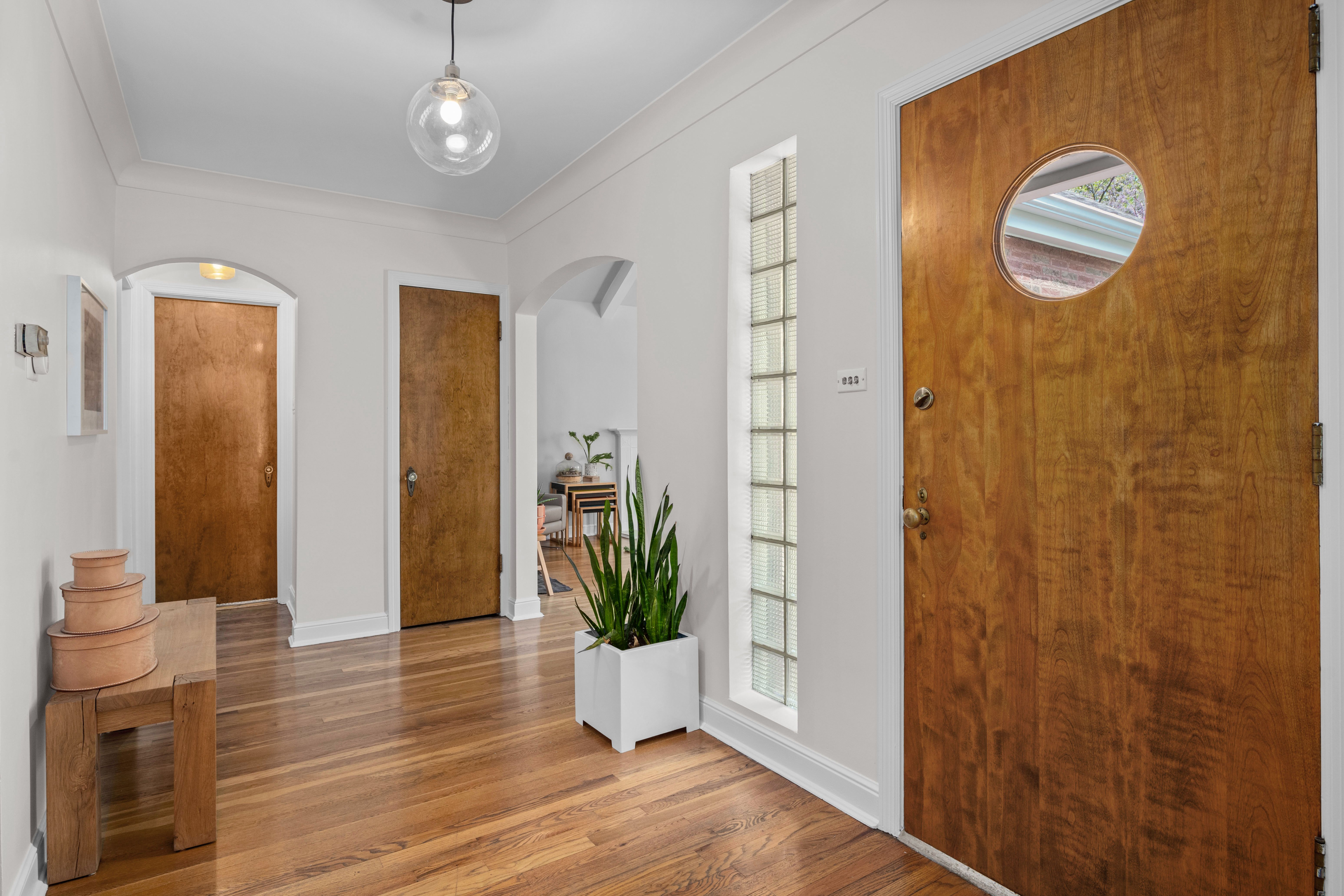 151 N Delaplaine Road 