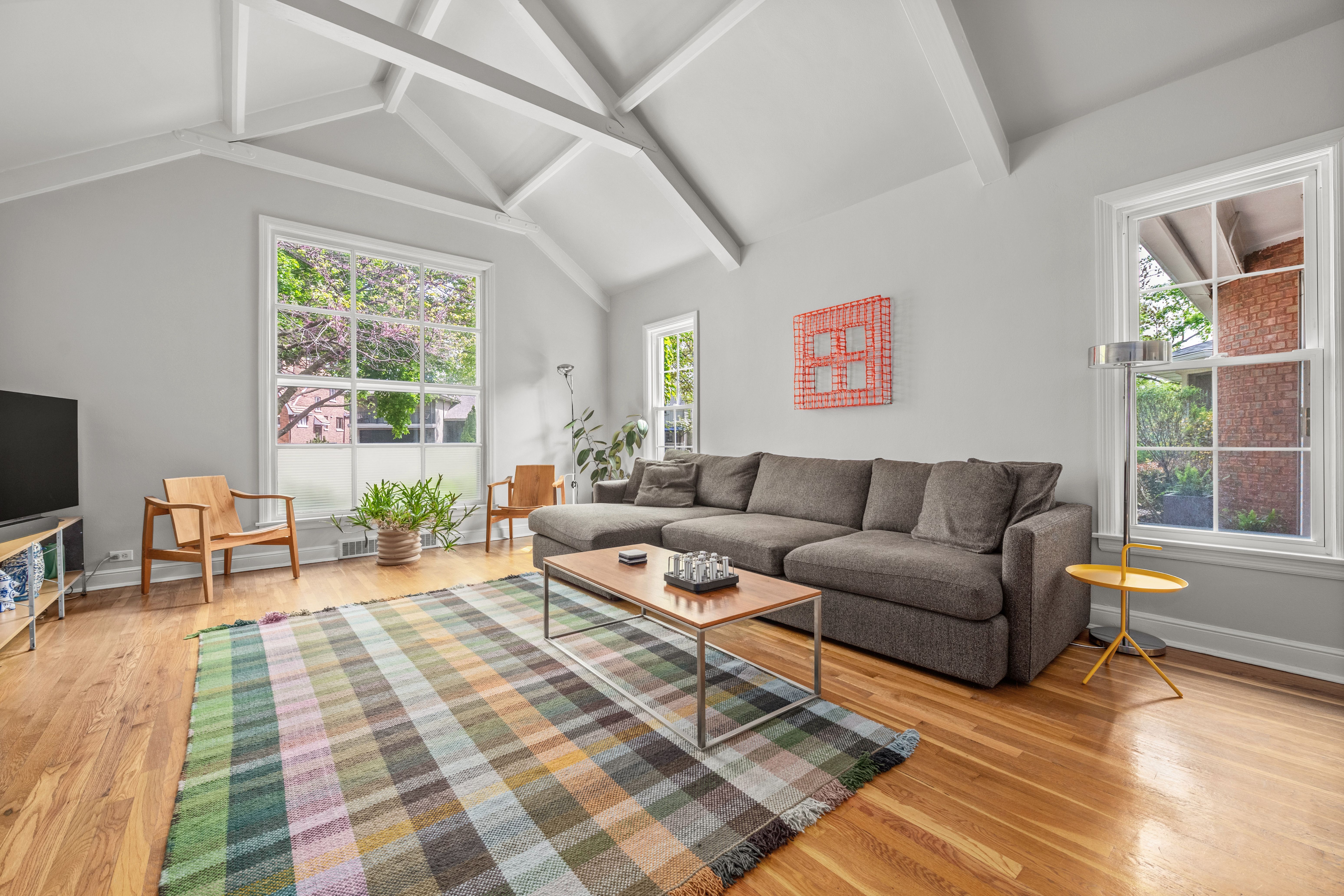 151 N Delaplaine Road 