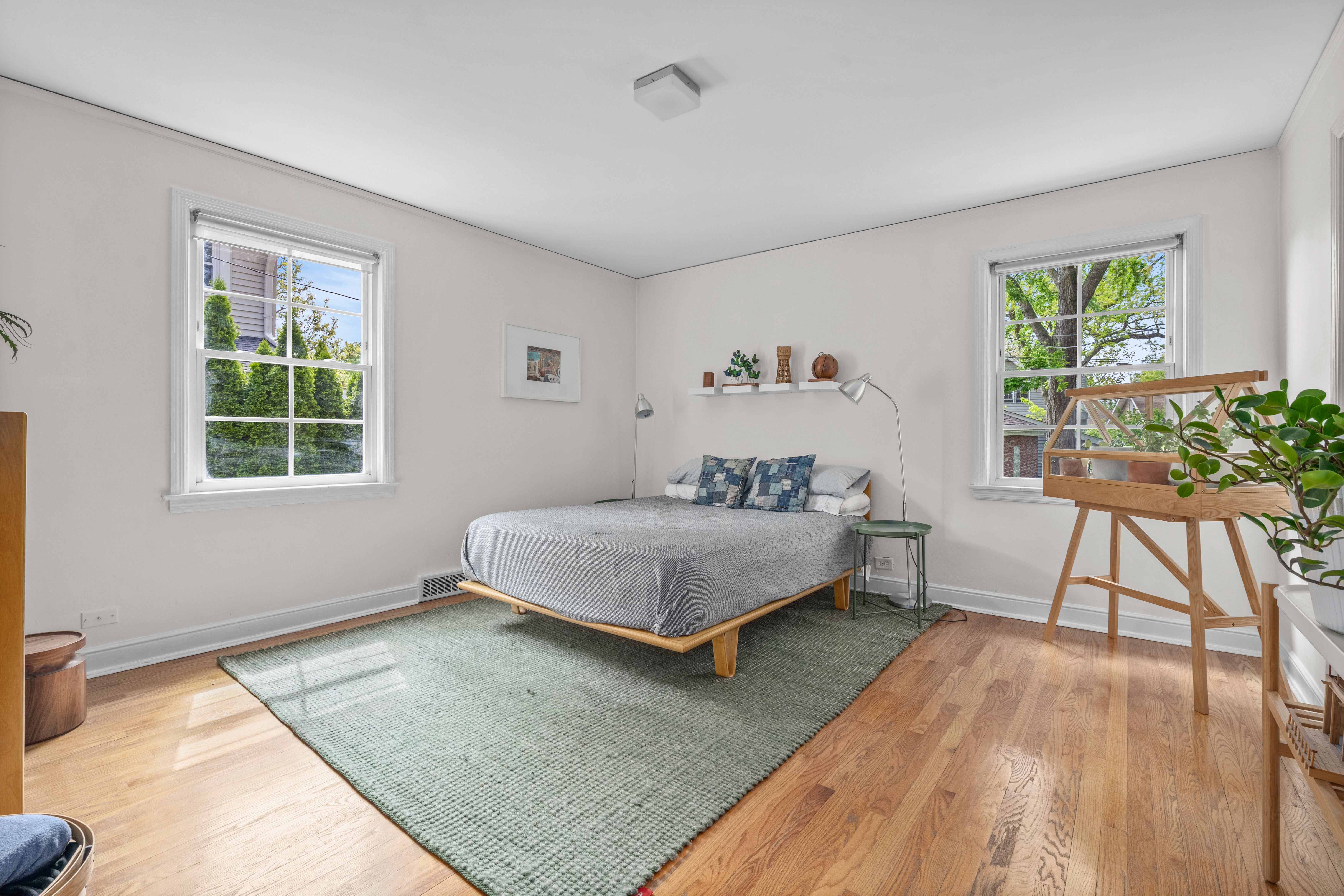 151 N Delaplaine Road 