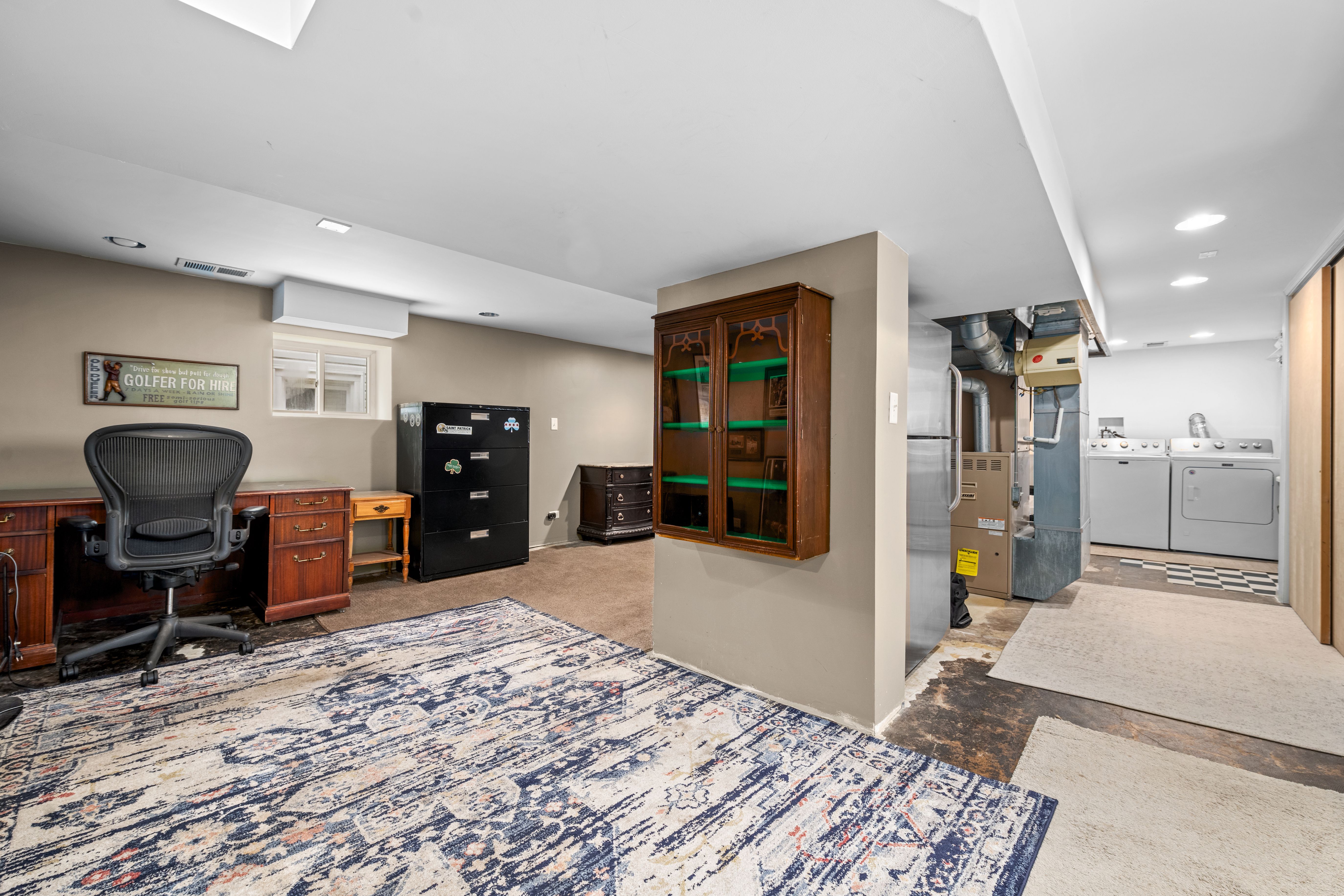 6085 N Nassau Avenue 