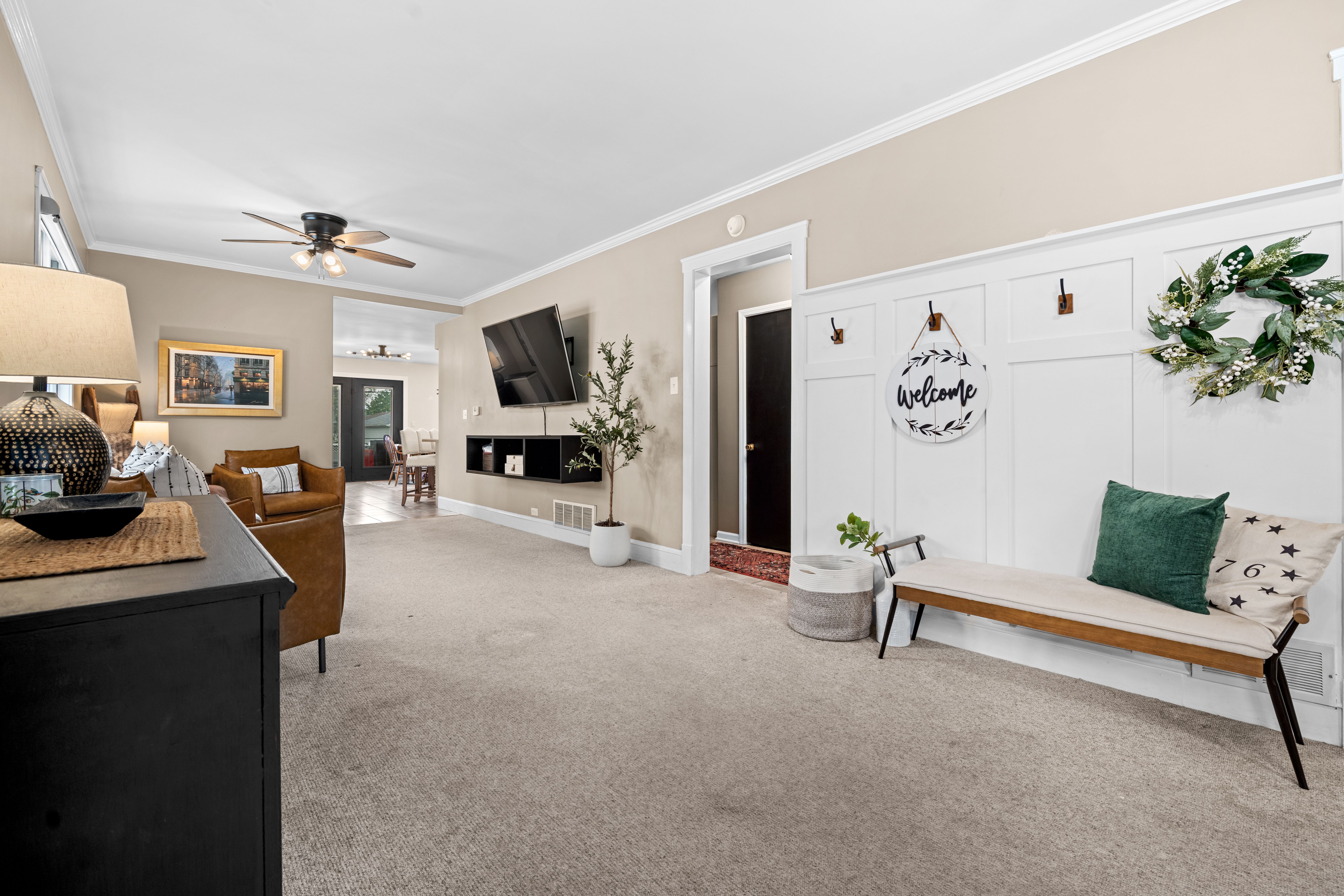 6085 N Nassau Avenue 