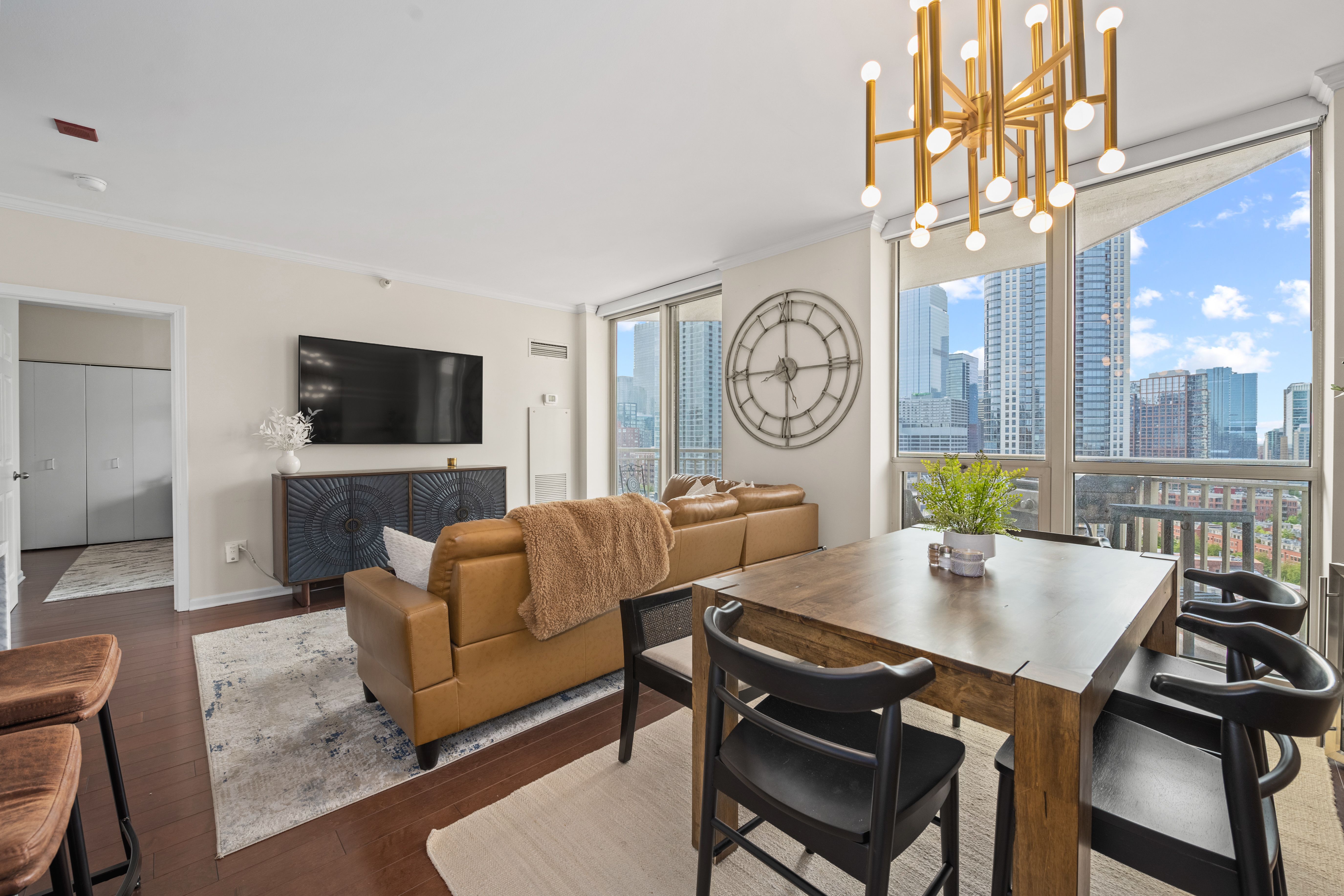 645 N Kingsbury 1906 