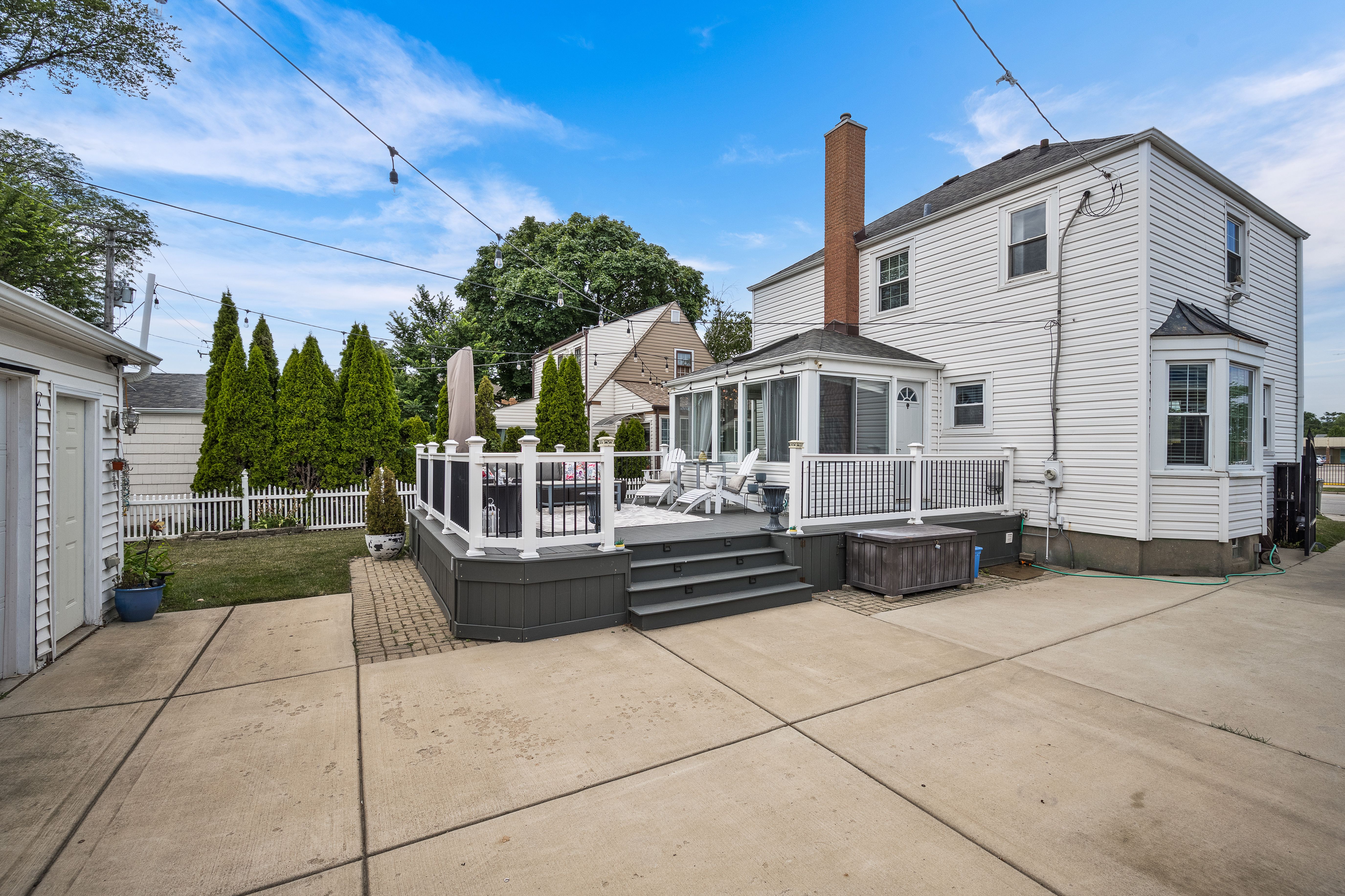 7215 W Foster Avenue 