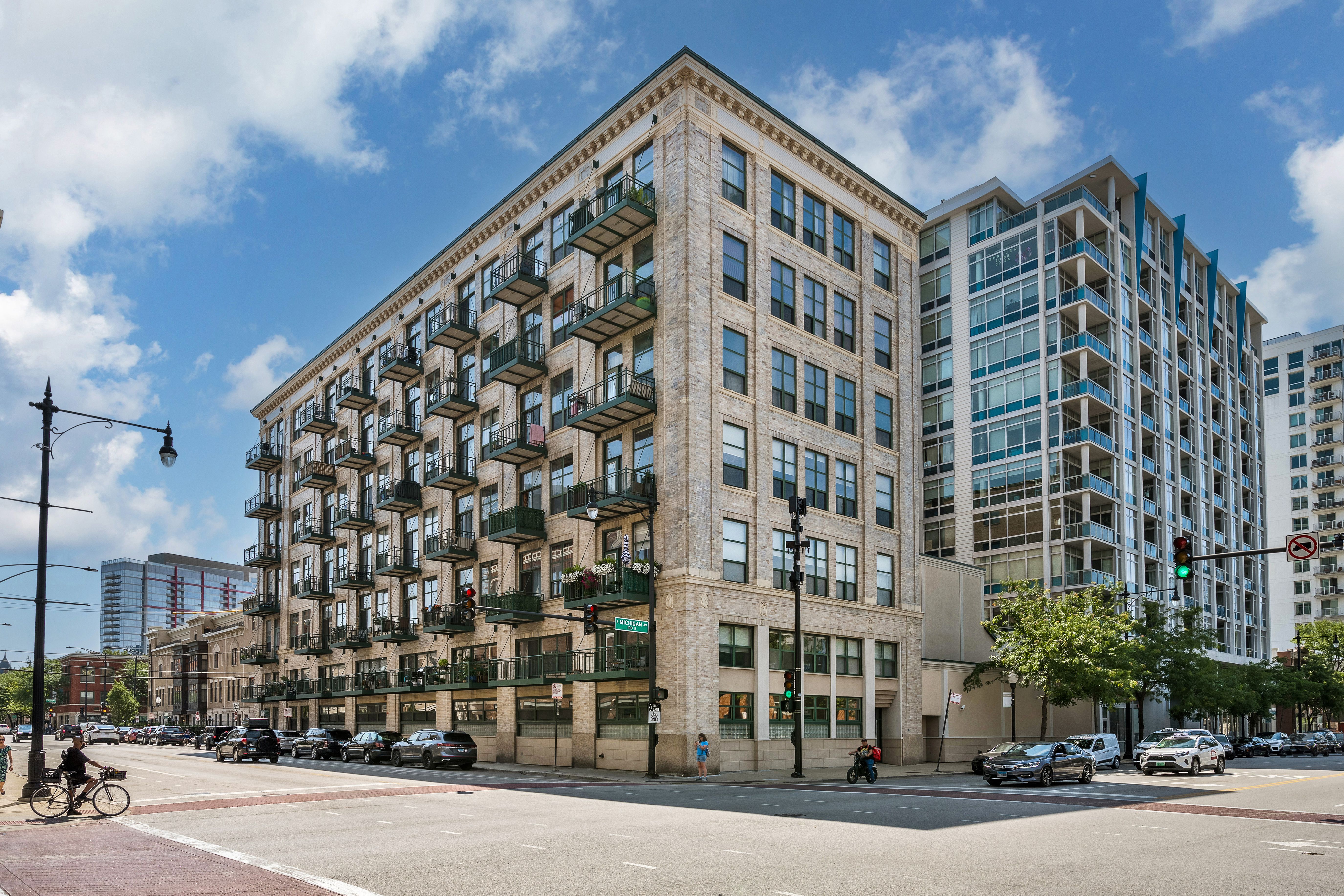 1801 S Michigan Avenue Unit# 507
