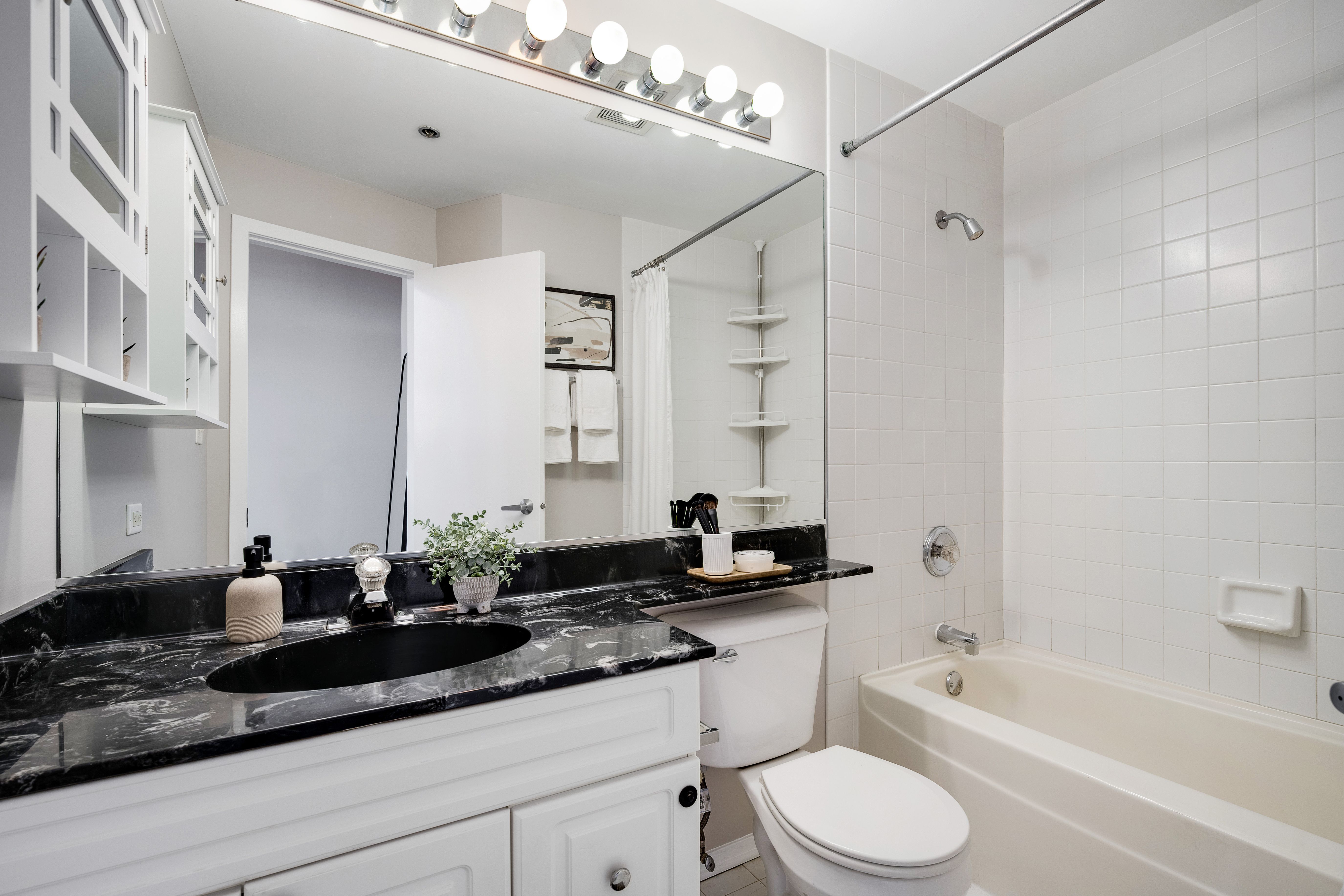 1801 S Michigan Avenue Unit# 507