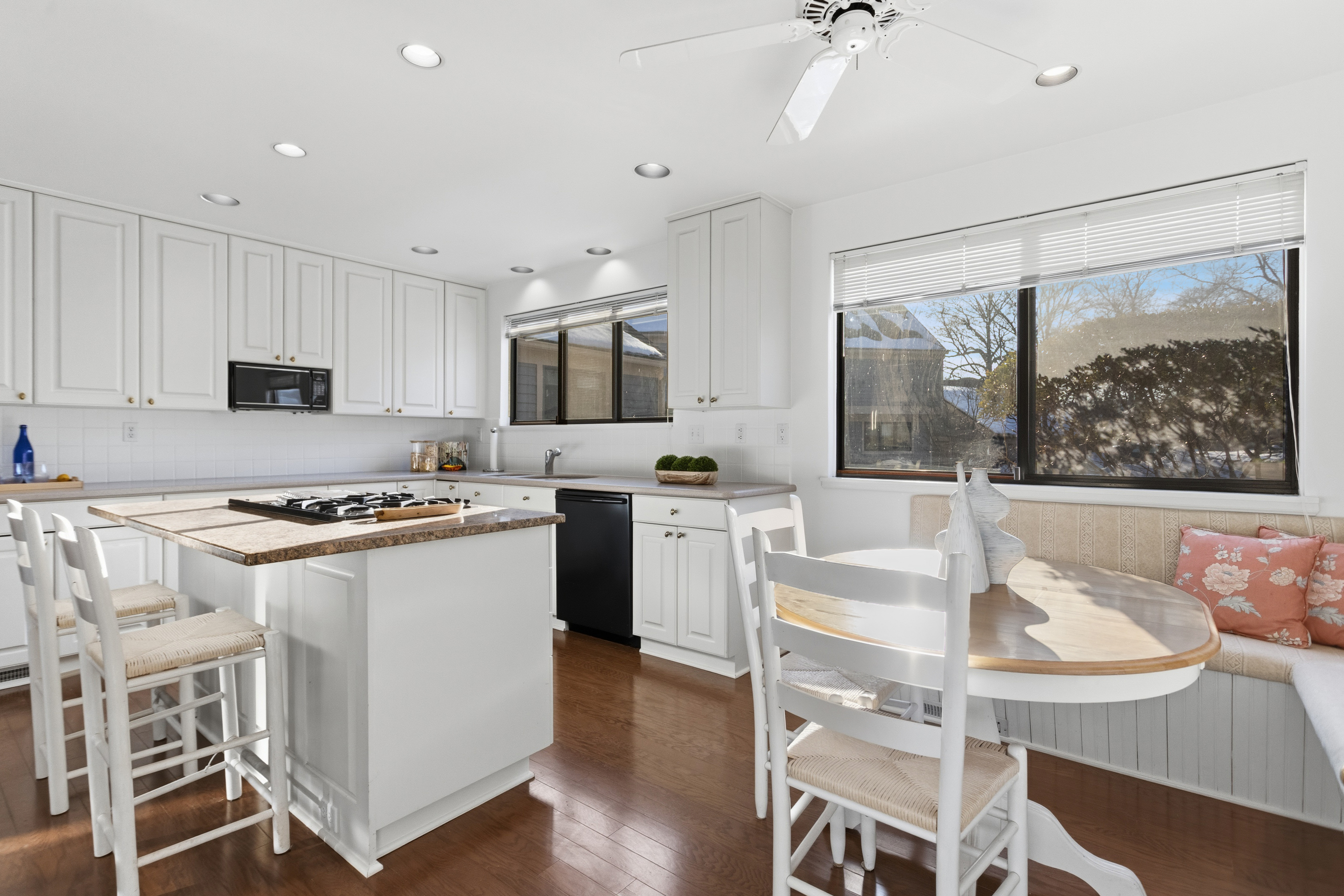 308 W Lyon Farm Drive 308