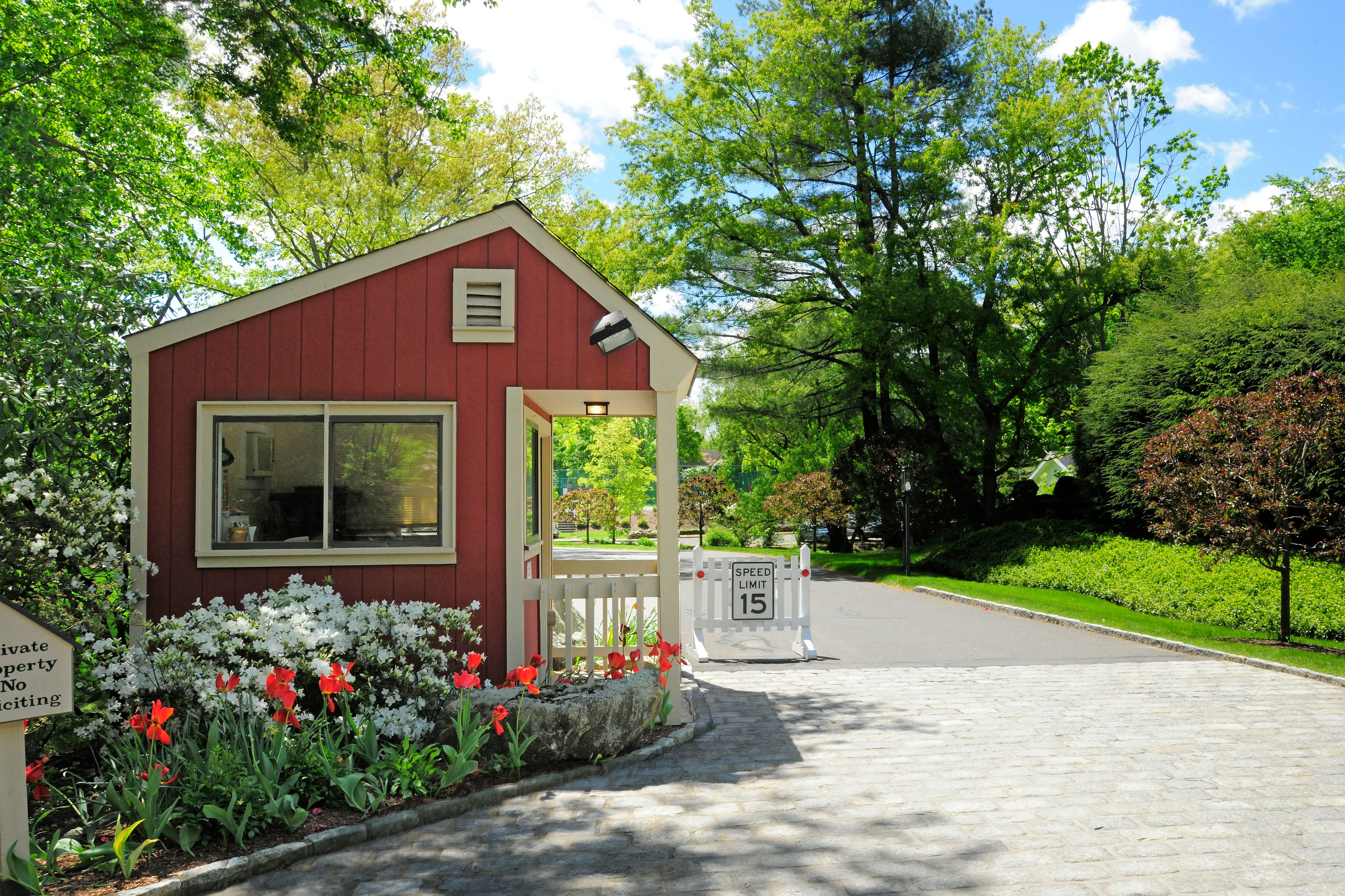 308 W Lyon Farm Drive 308