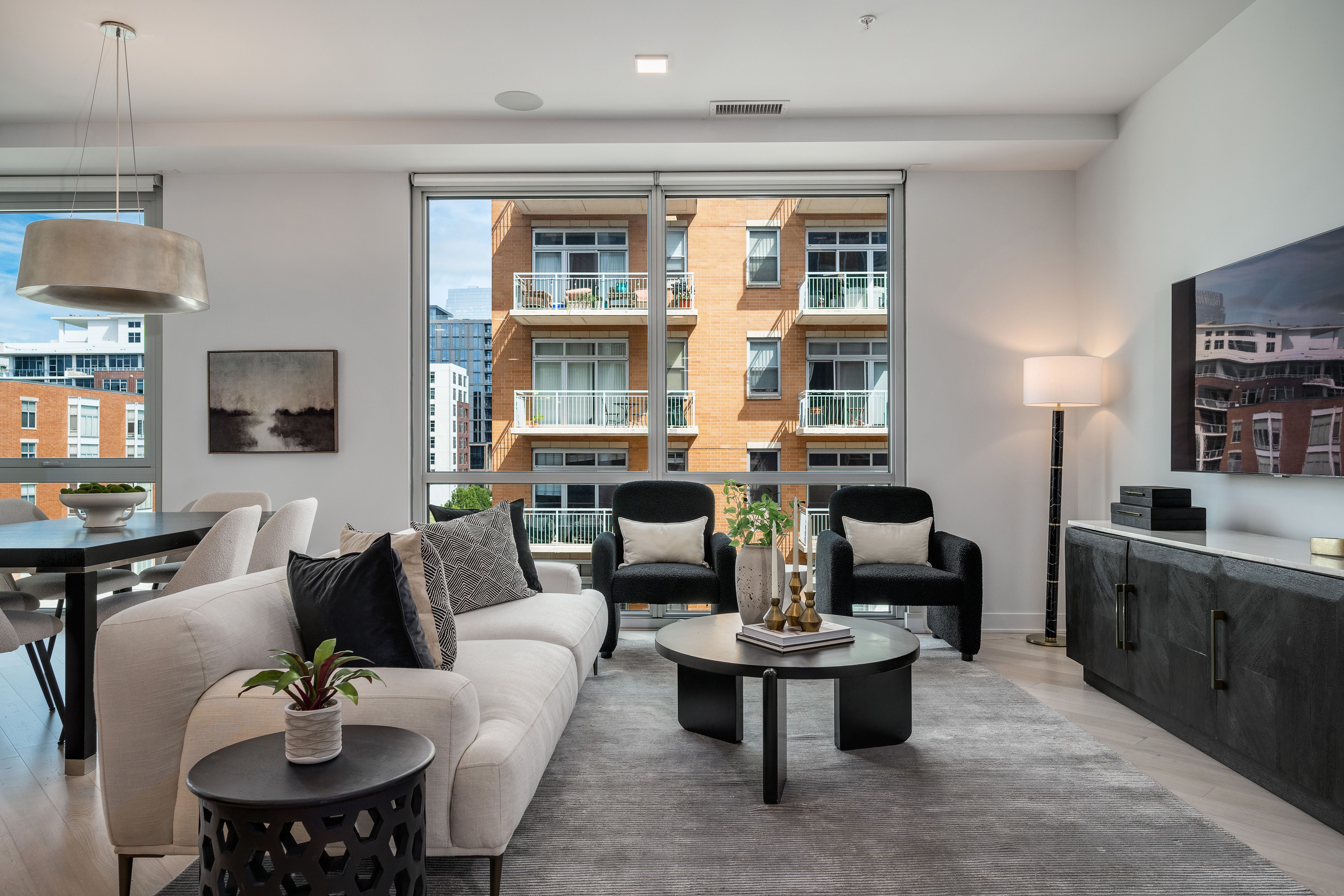 1000 W Monroe Street Unit# 502