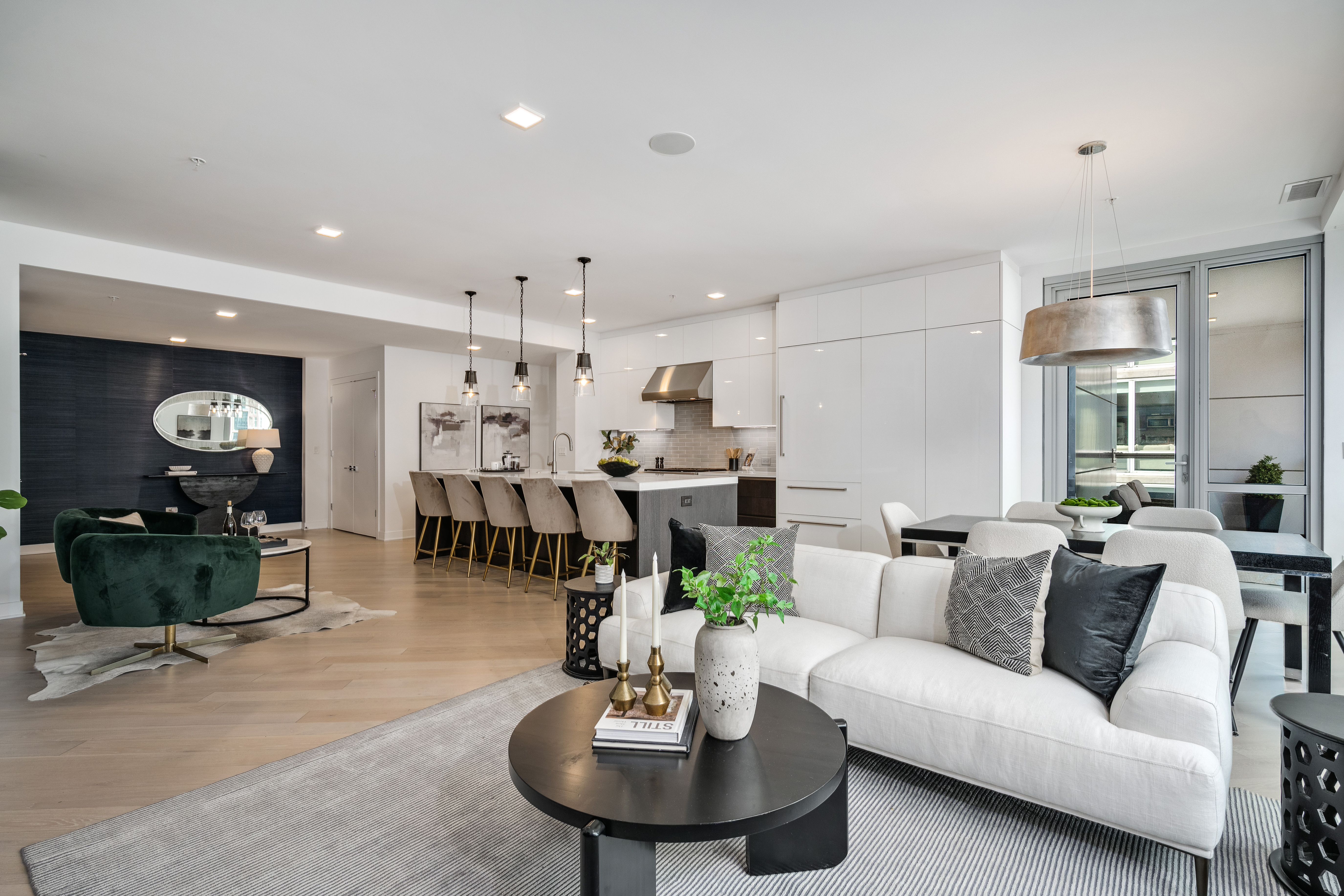 1000 W Monroe Street Unit# 502