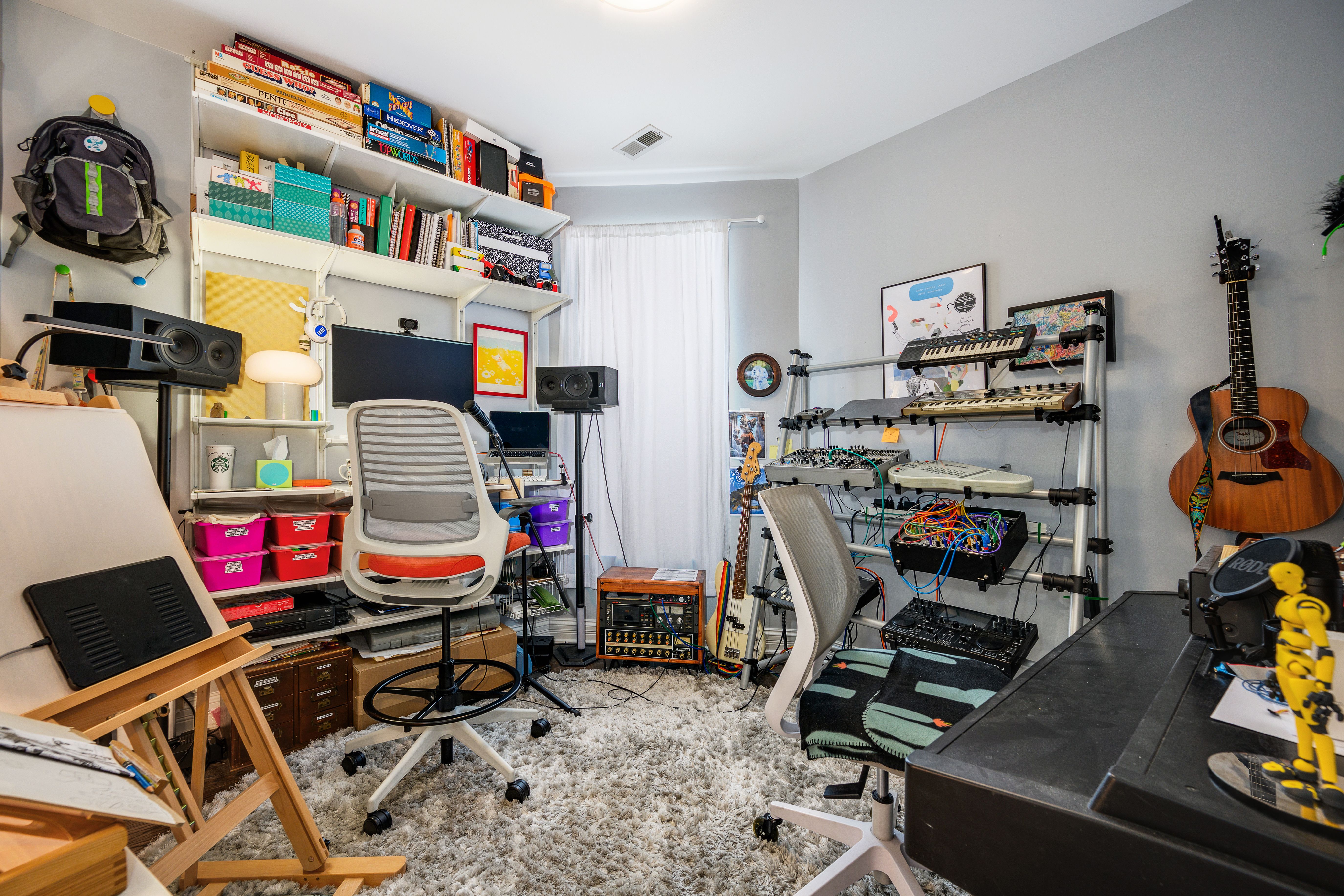 4631 N Kenmore Avenue 