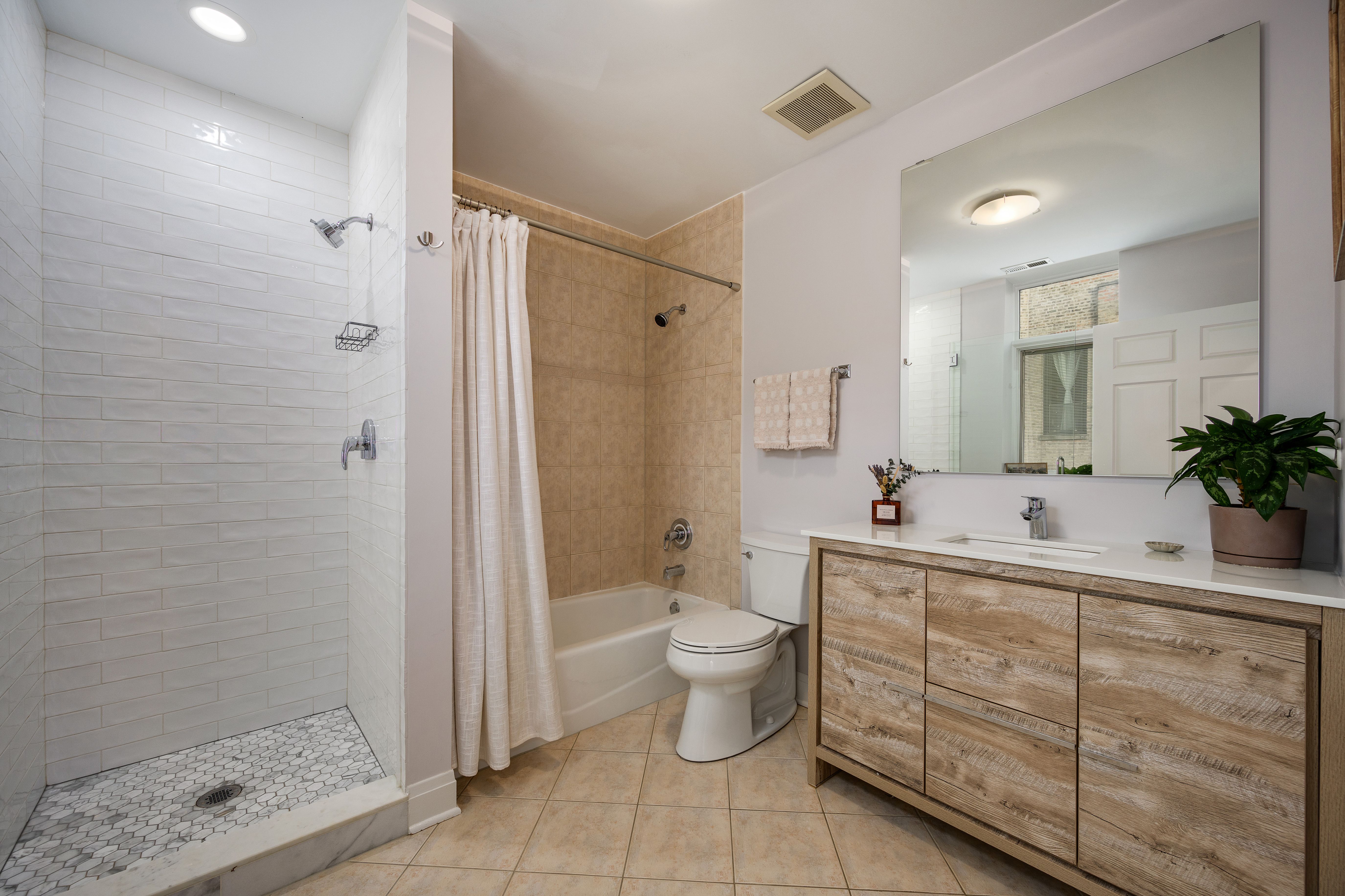 1111 W Madison Street Unit# 3A